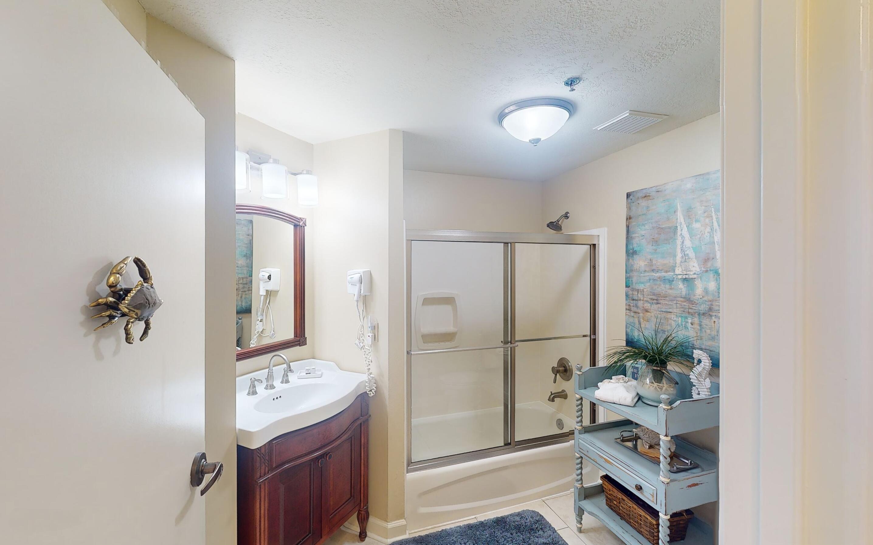 TIDES AT TOPS'L - Residential