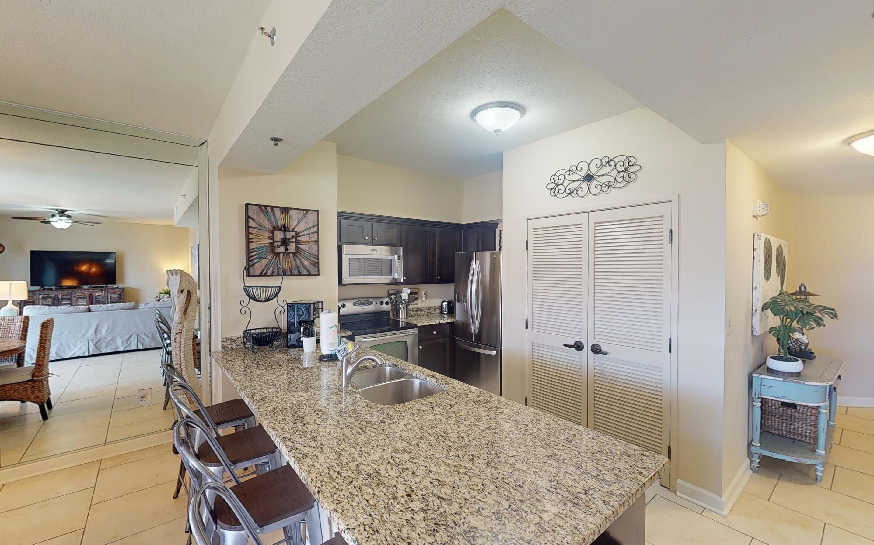 TIDES AT TOPS'L - Residential