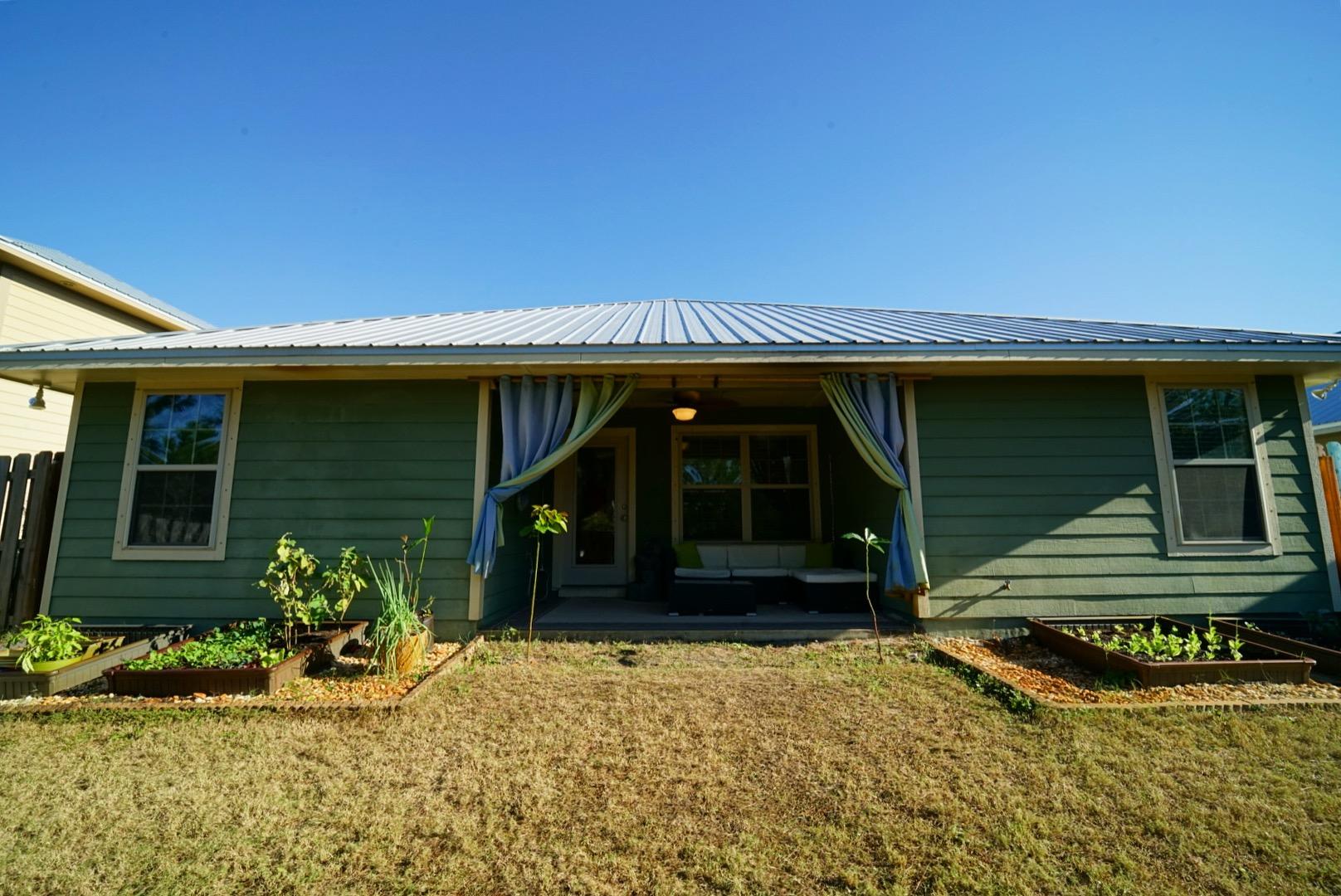 EAGLE BAY - Residential