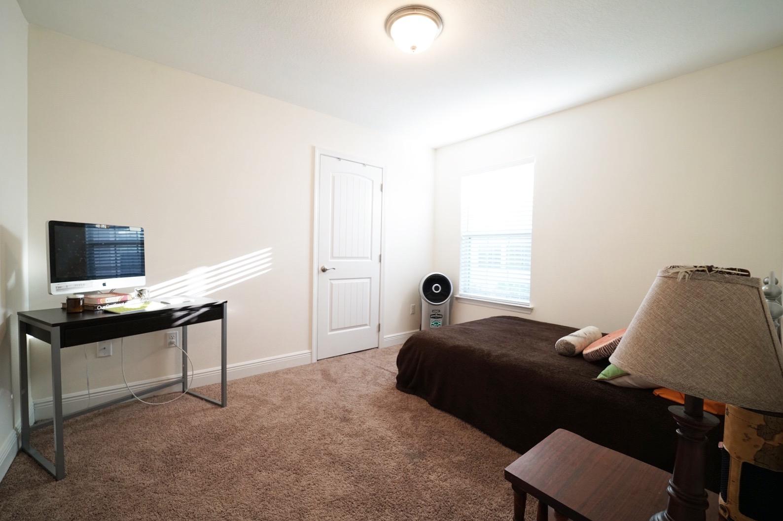 EAGLE BAY - Residential