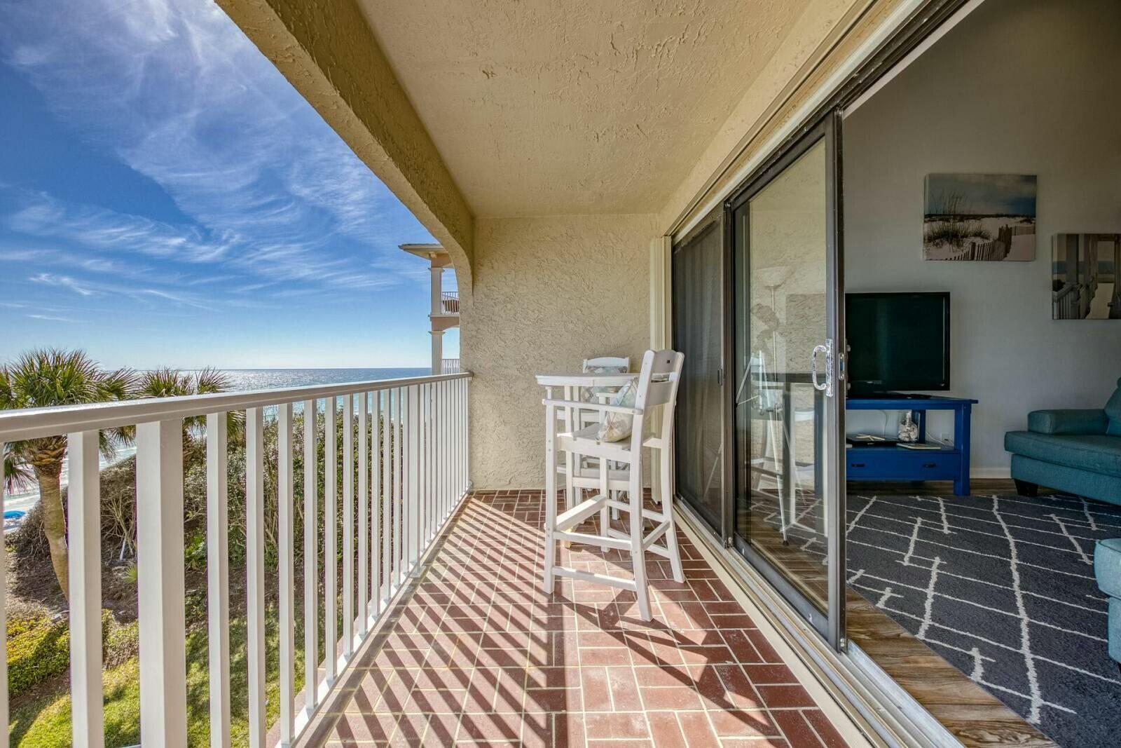 CAPISTRANO CONDO - Residential