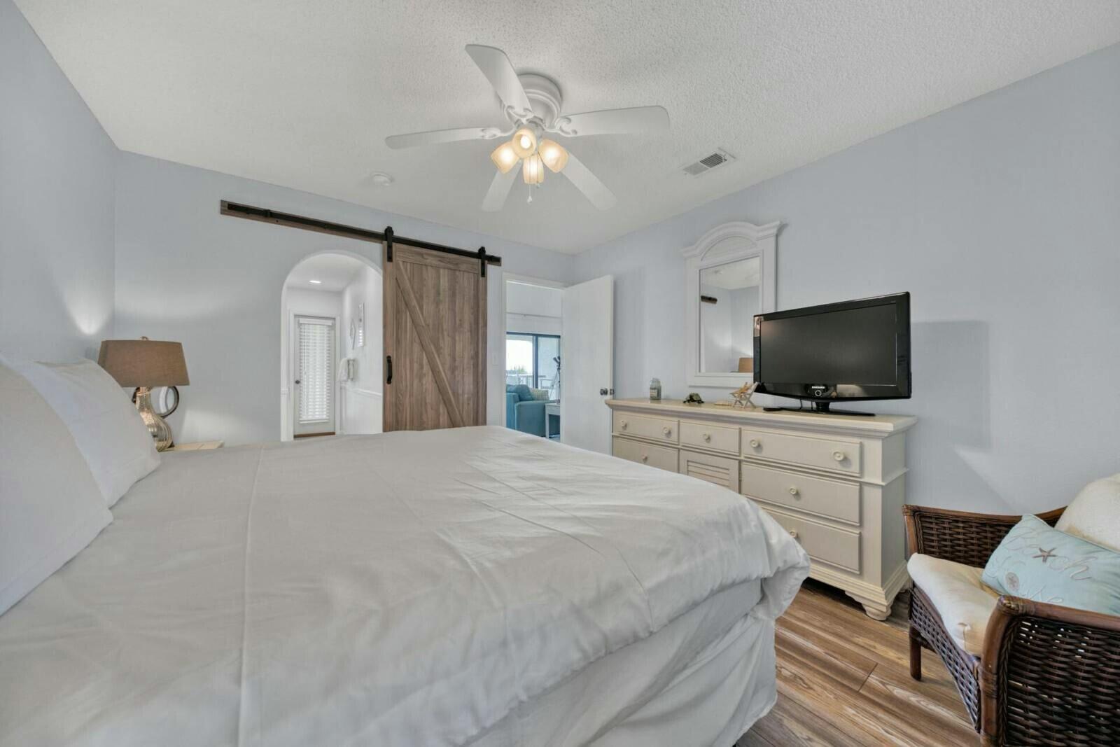 CAPISTRANO CONDO - Residential