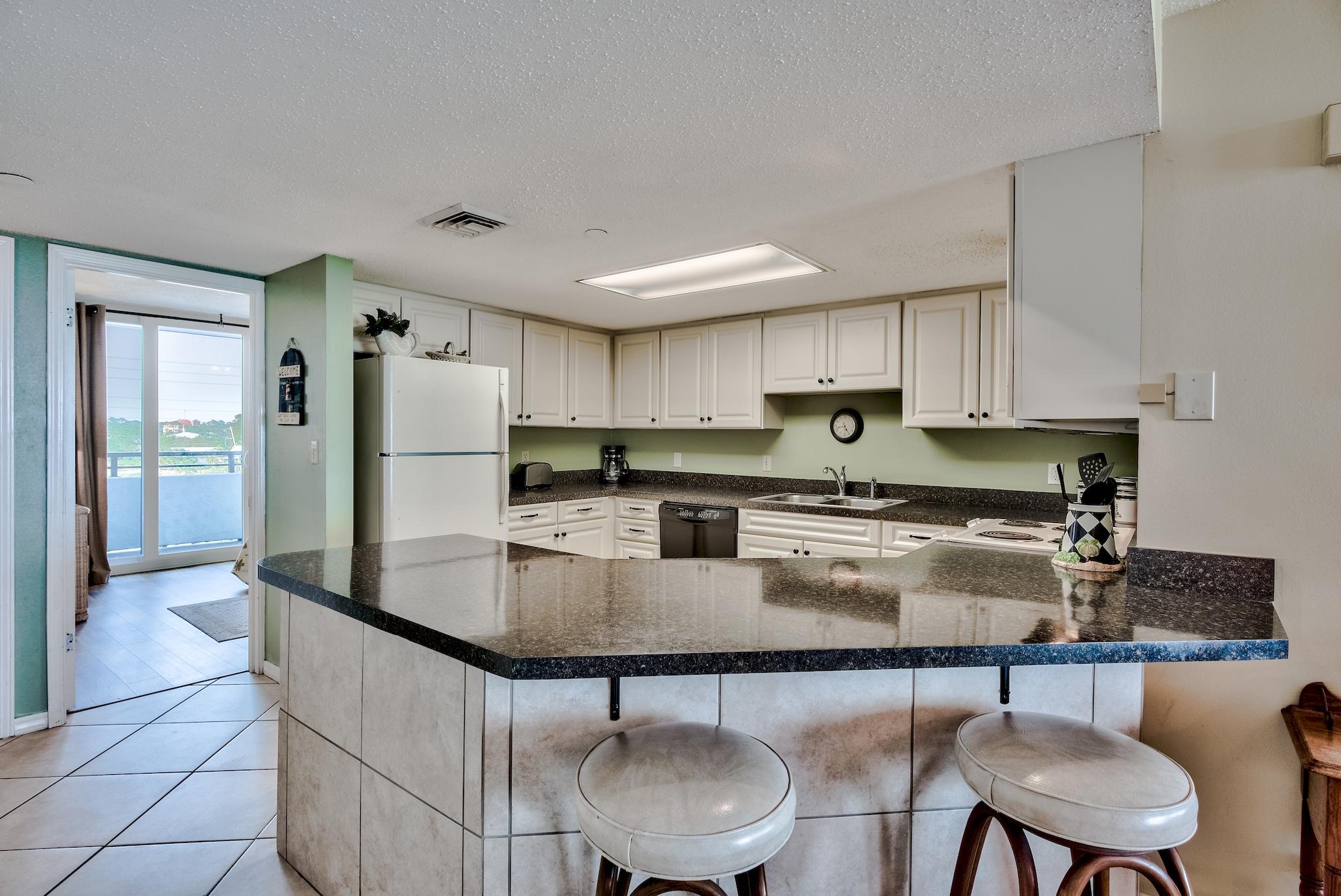 NAUTILUS CONDO - Residential