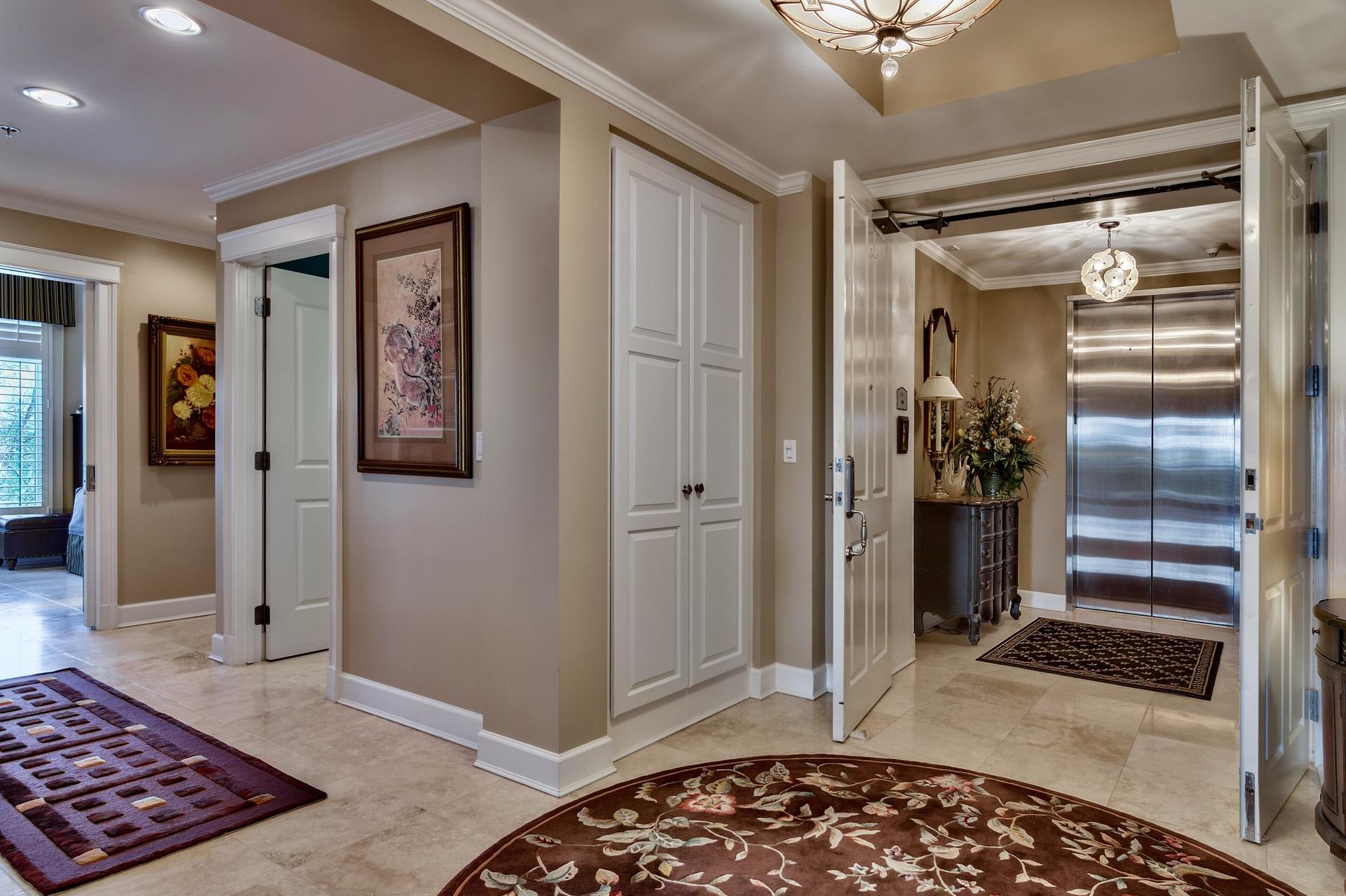 ONE WATER PLACE AT KELLY PLANTATION - Residential