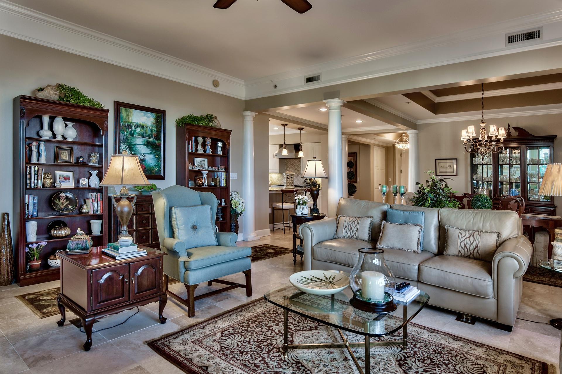 ONE WATER PLACE AT KELLY PLANTATION - Residential