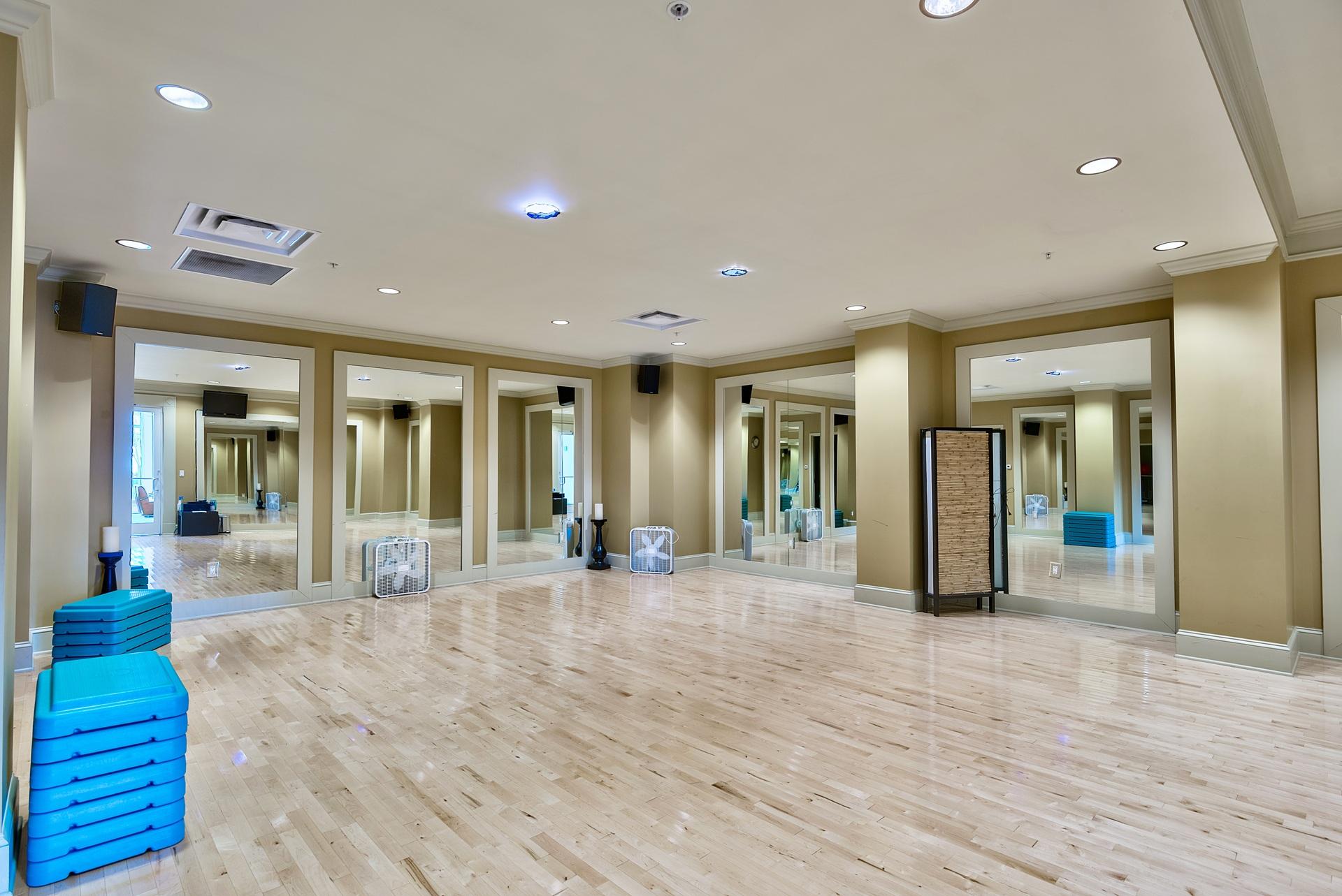 ONE WATER PLACE AT KELLY PLANTATION - Residential