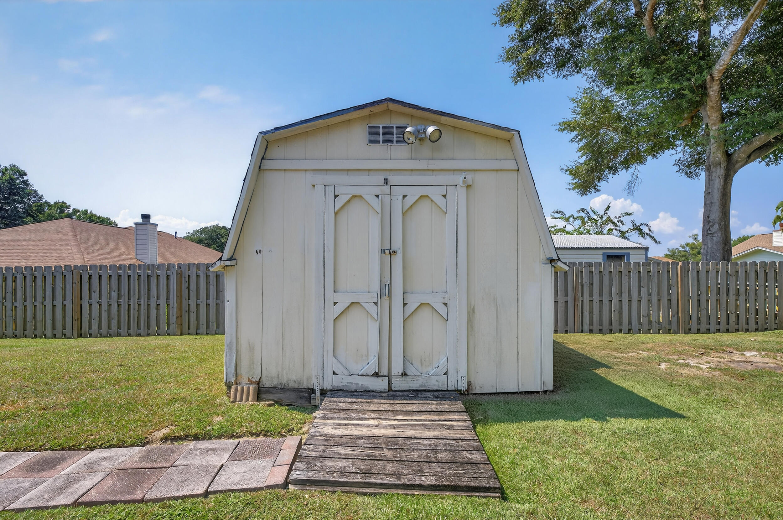 Whispering Pines - Residential