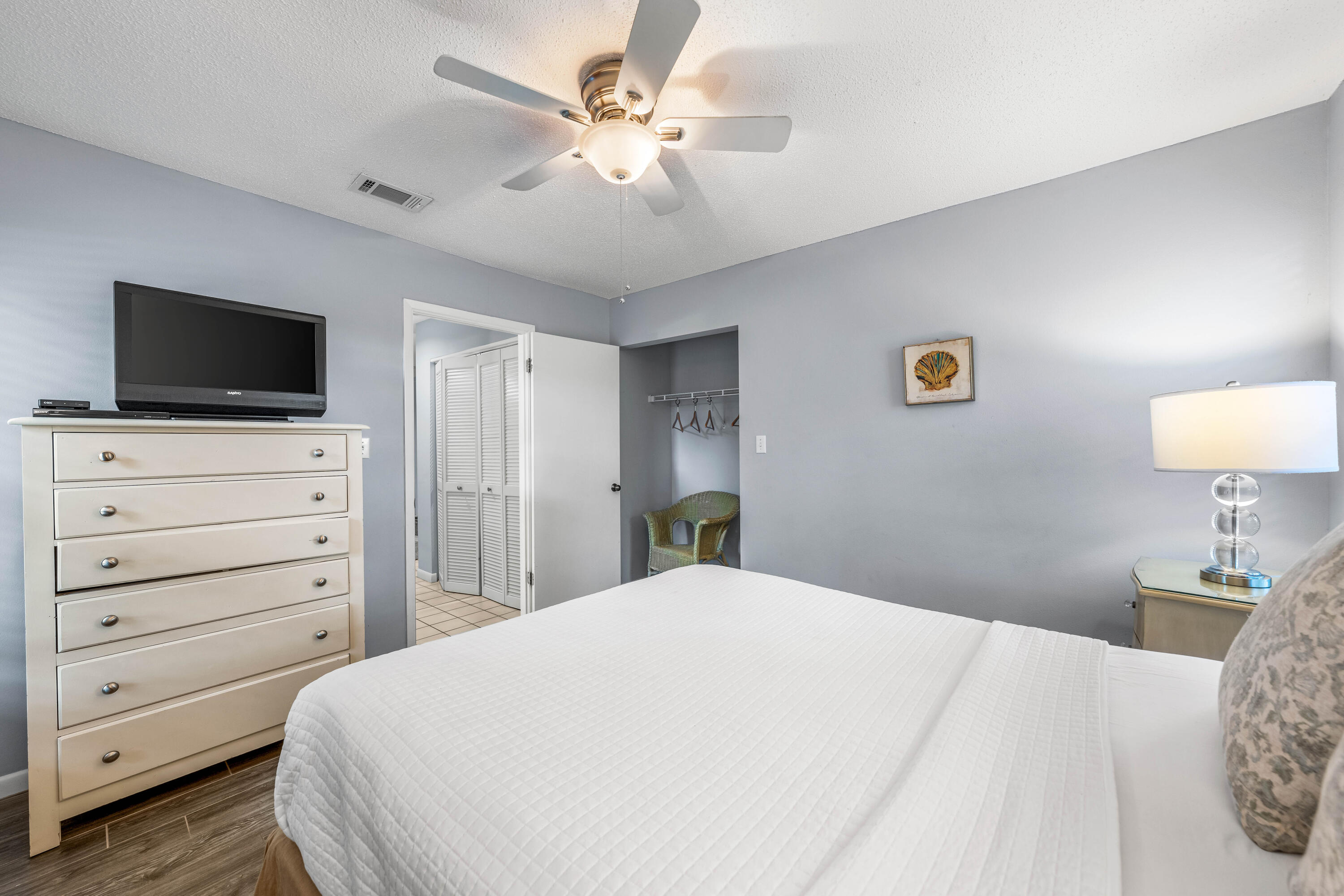 HIDDEN DUNES BEACH COTTAGES 2 - Residential