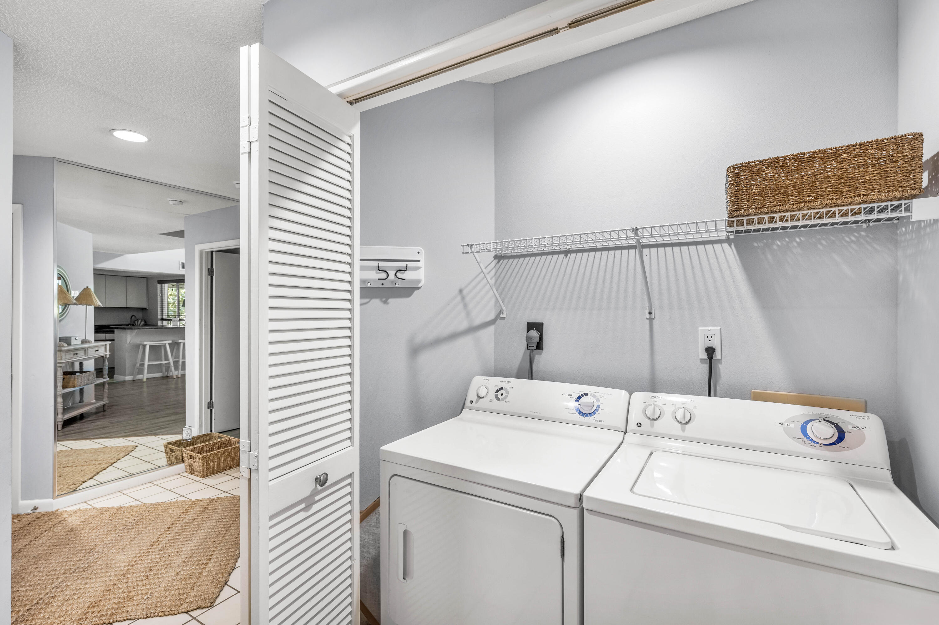 HIDDEN DUNES BEACH COTTAGES 2 - Residential
