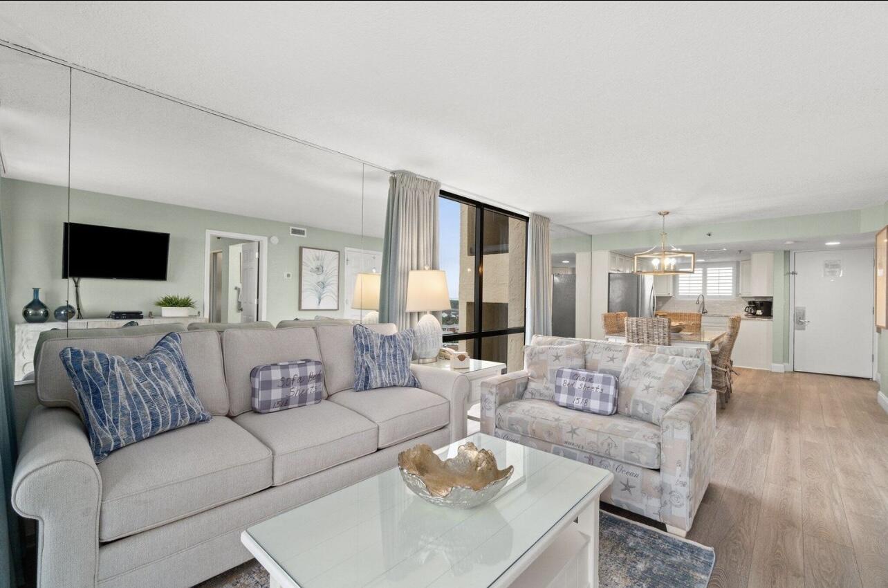 SUNDESTIN INTERNATIONAL CONDO - Residential