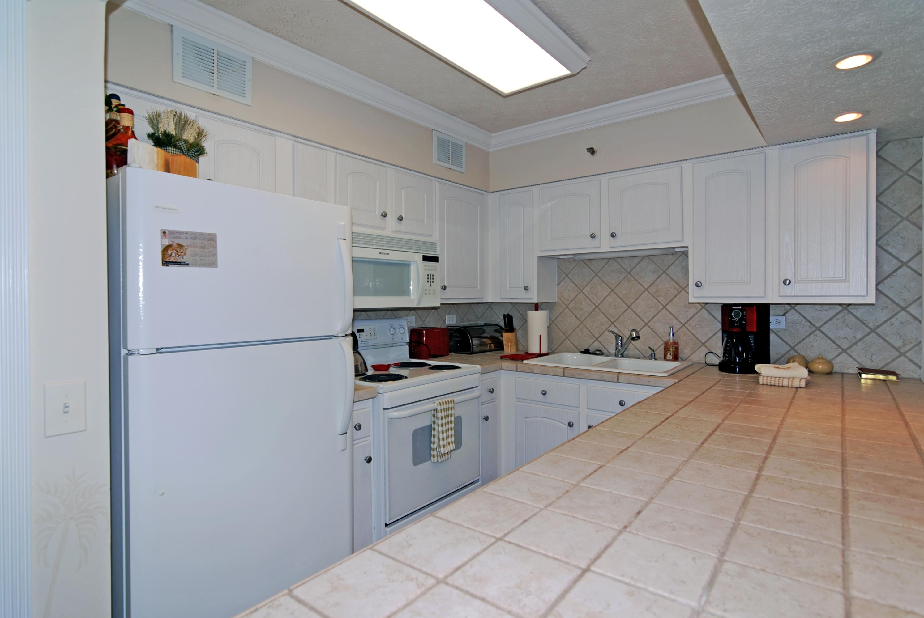 MAINSAIL CONDO PH 5 - Residential