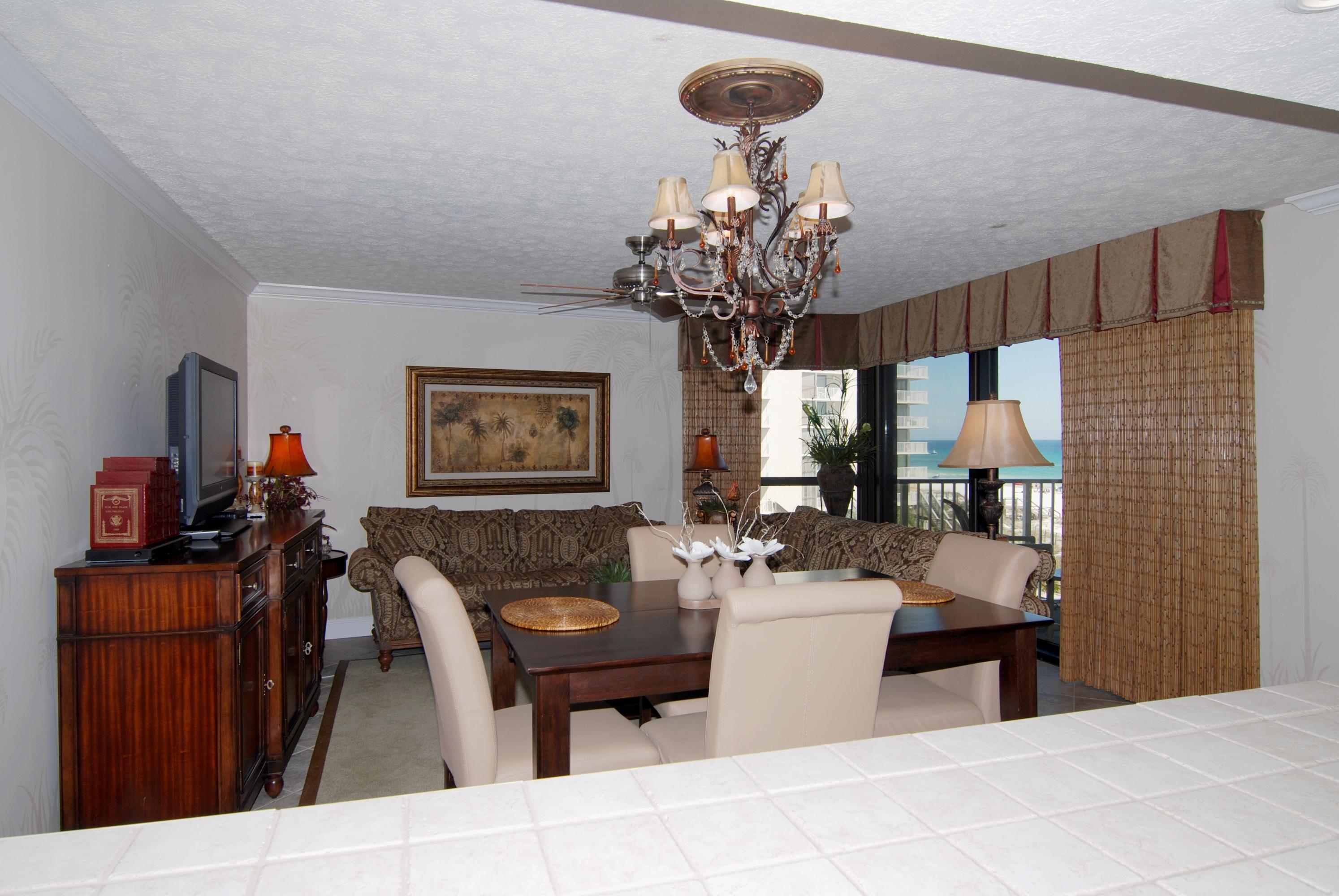 MAINSAIL CONDO PH 5 - Residential