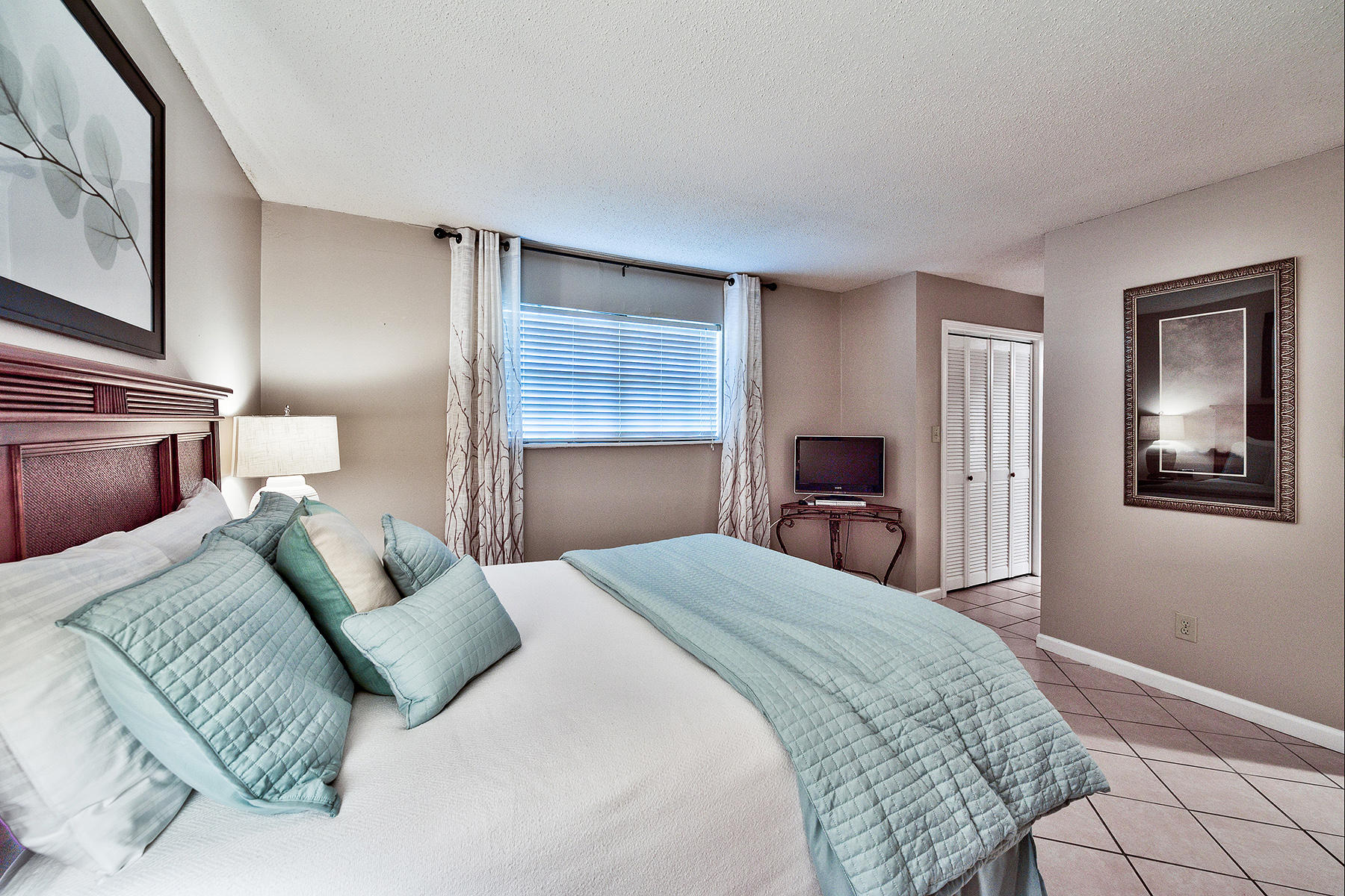 SEASCAPE CONDO GARDEN VILLA - Residential