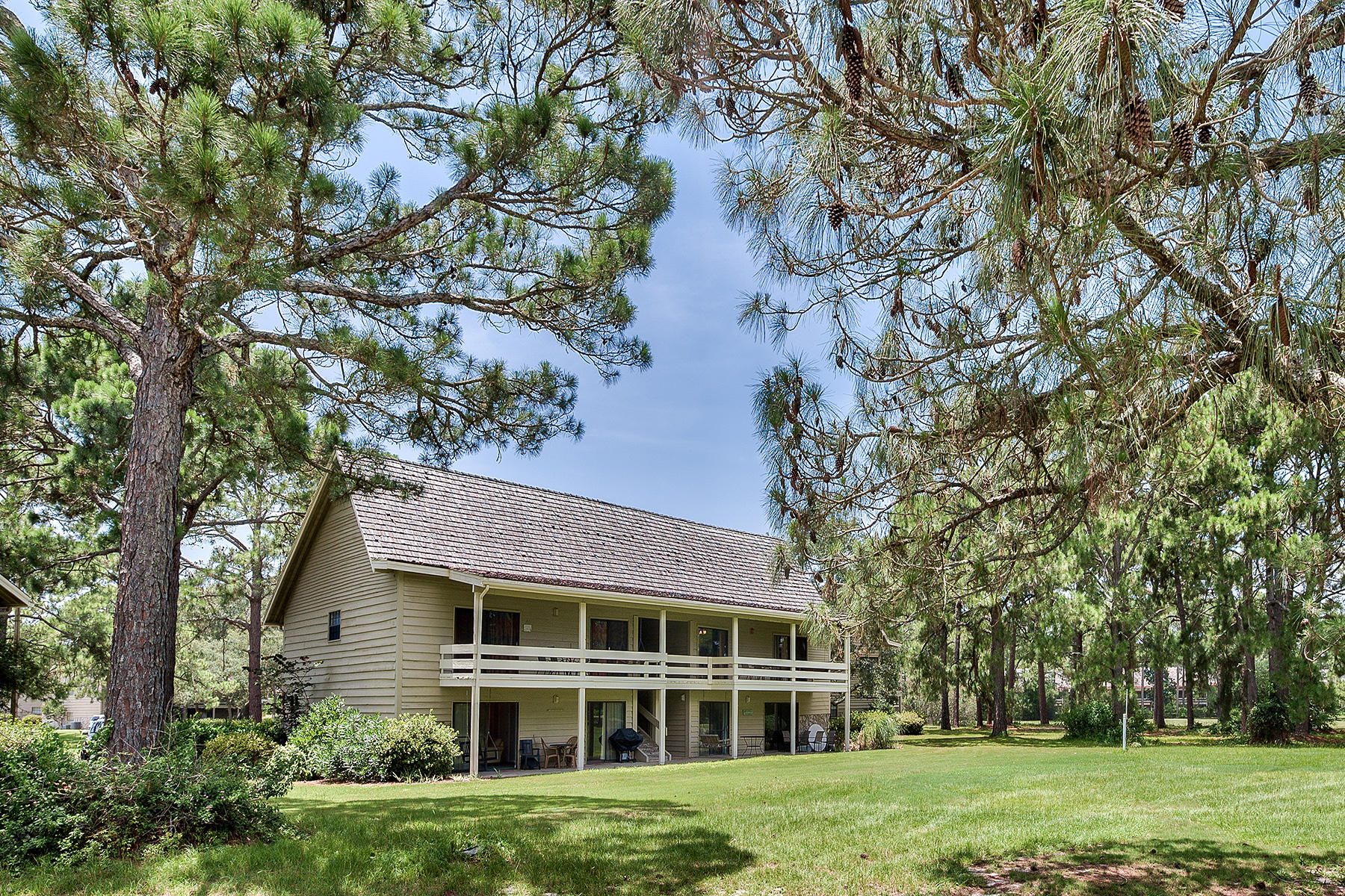 SEASCAPE CONDO GARDEN VILLA - Residential
