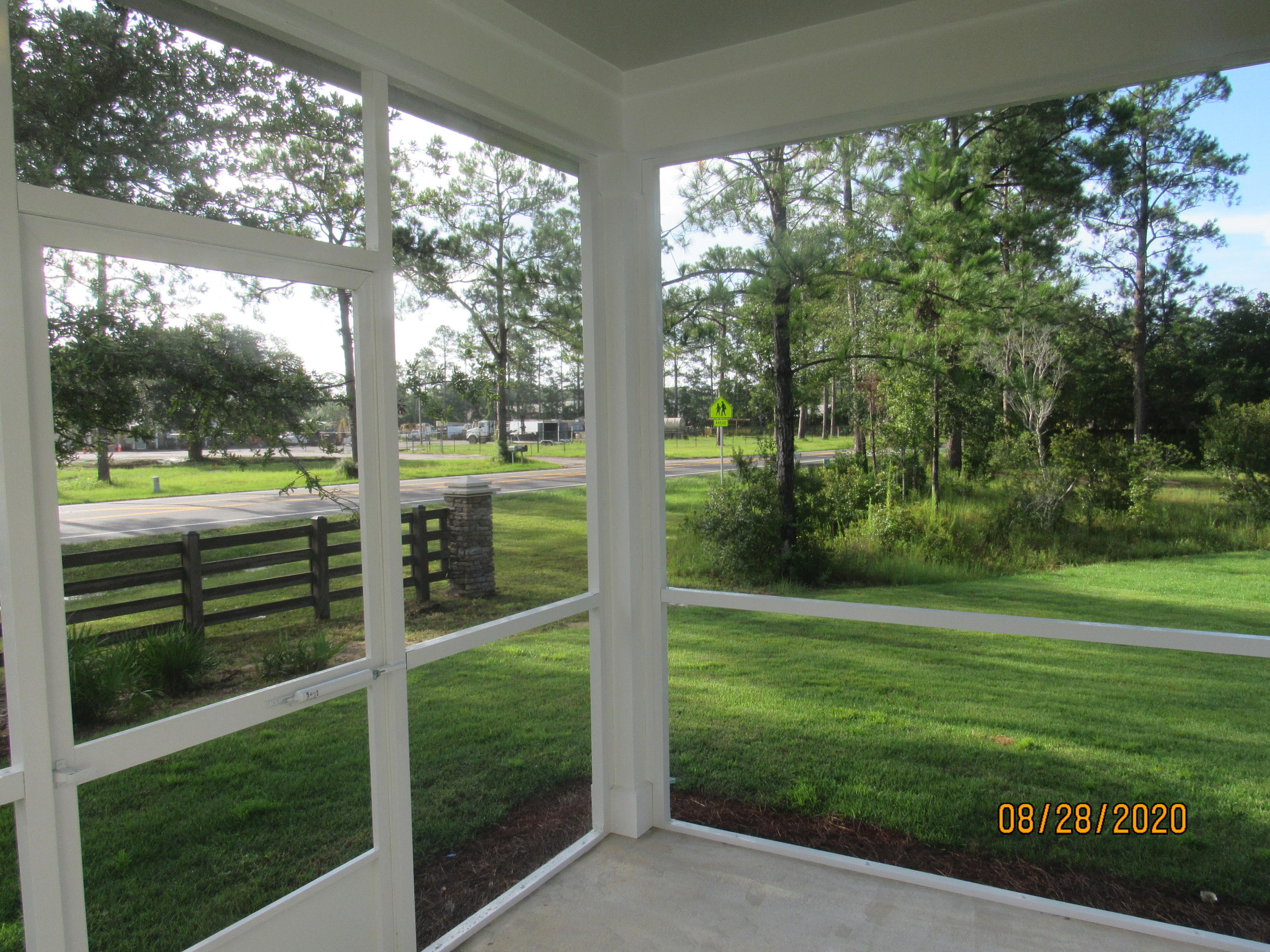 VERANDAS AT FREEPORT - Residential Lease