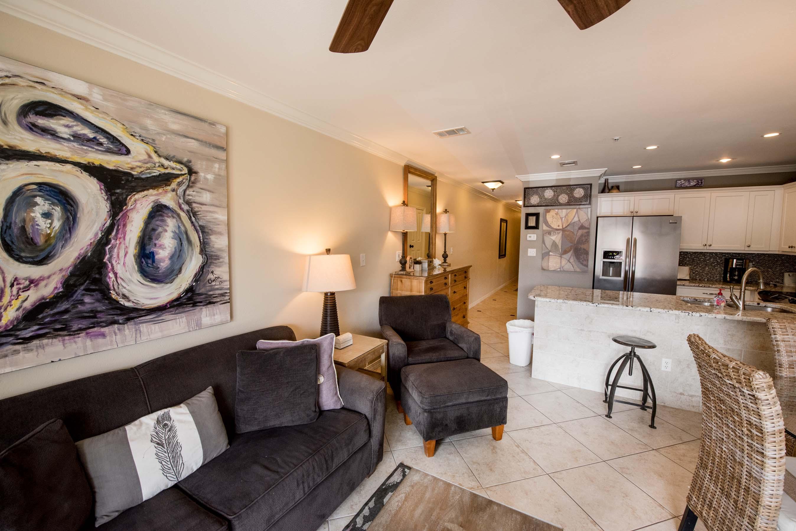 MARAVILLA CONDO 2 - Residential