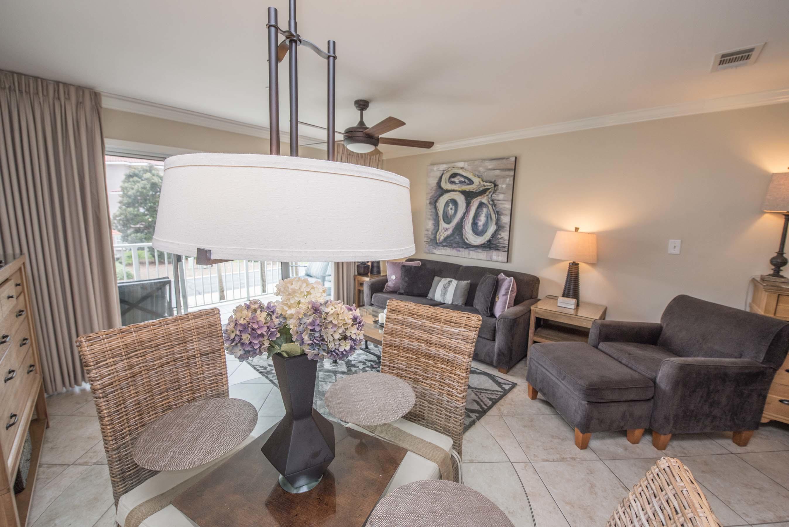 MARAVILLA CONDO 2 - Residential