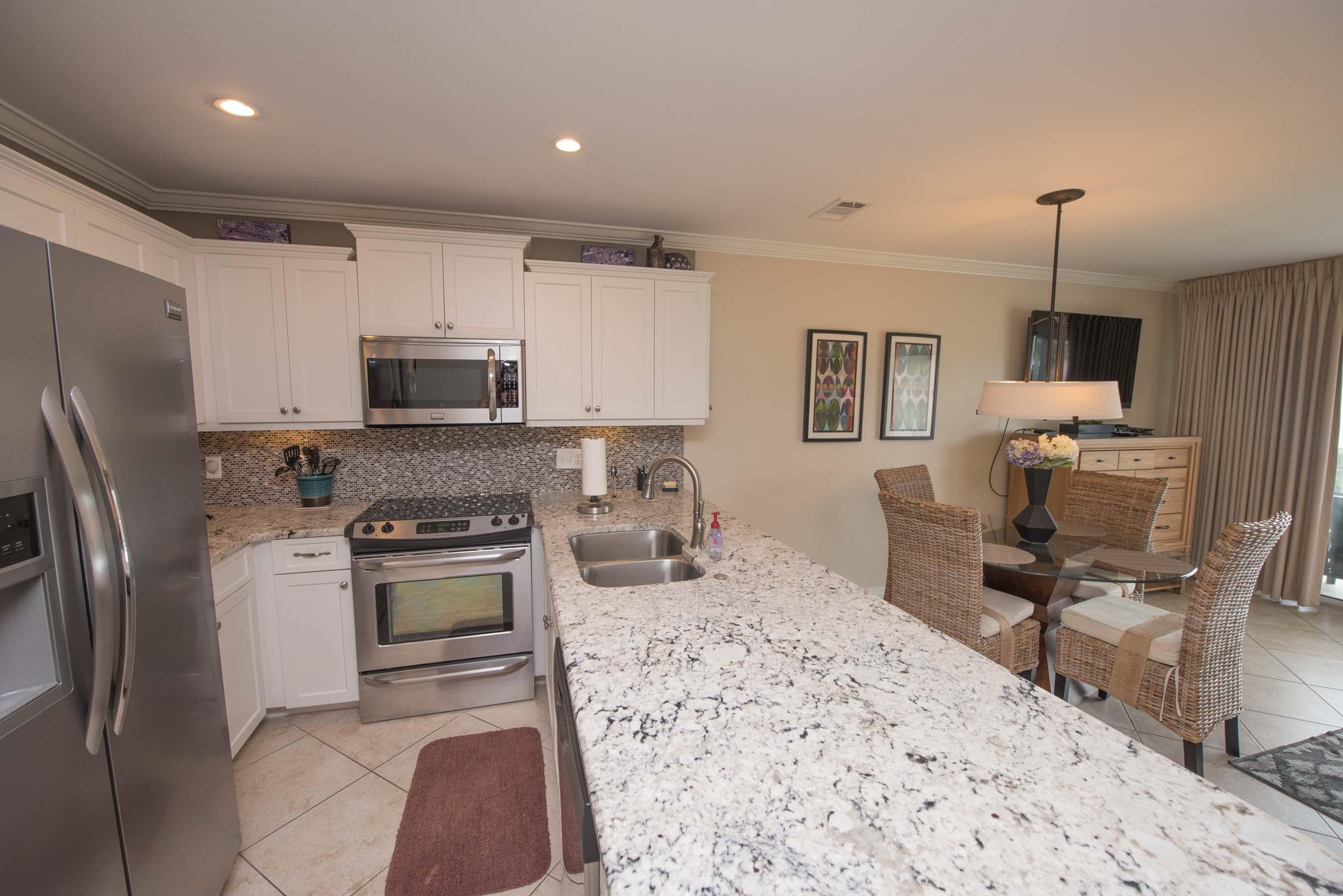 MARAVILLA CONDO 2 - Residential