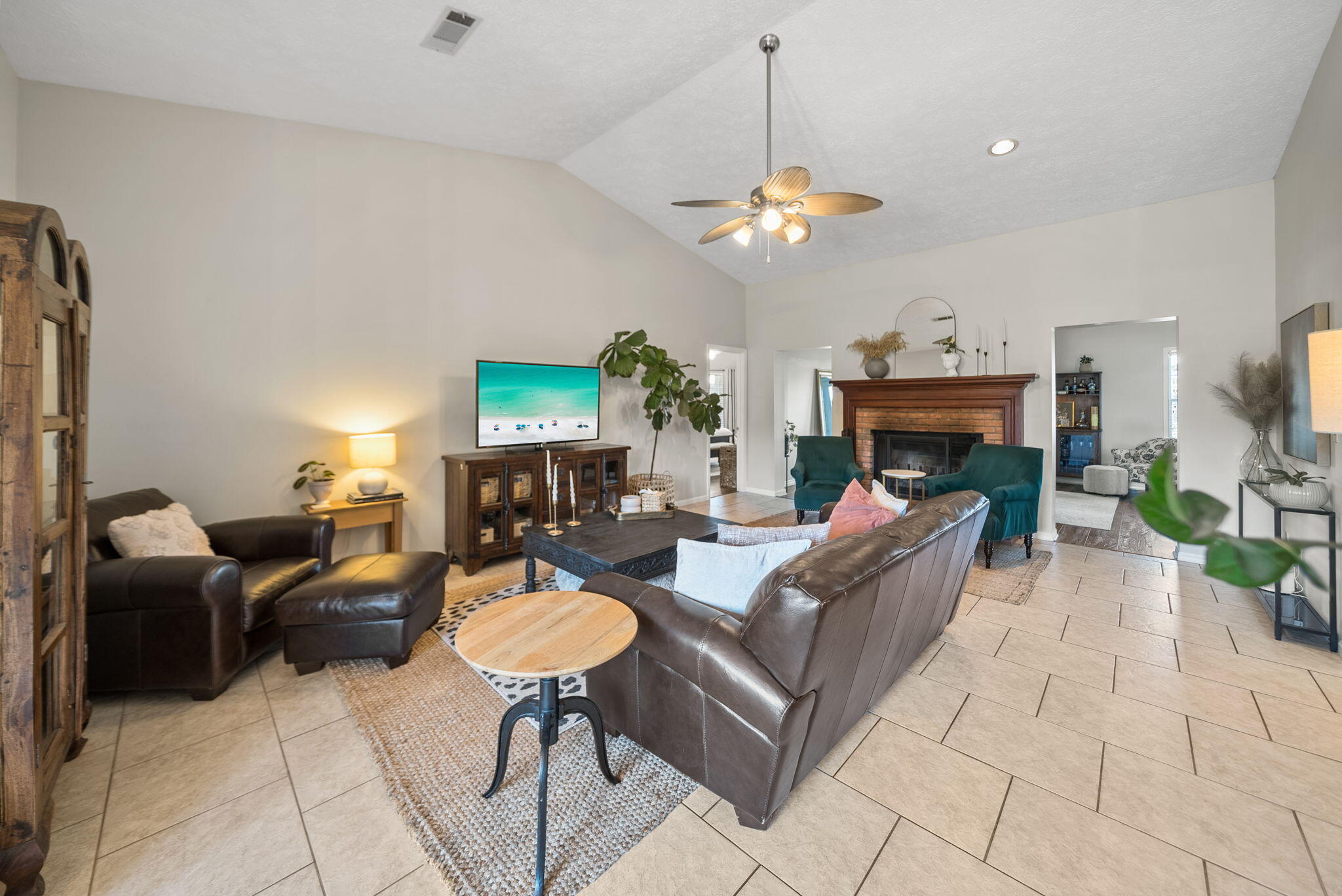 NO RECORDED SUBDIVISION - Residential