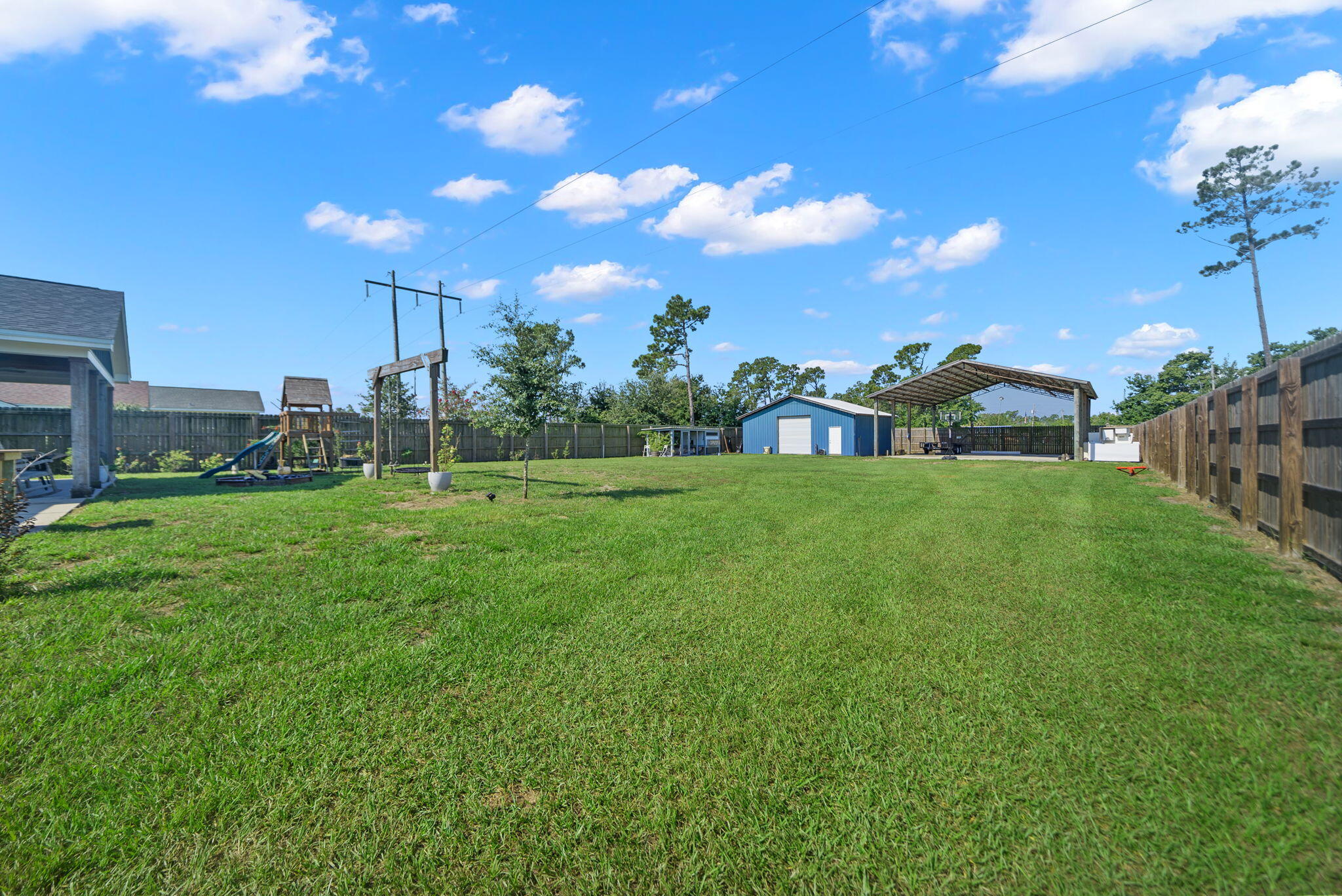 NO RECORDED SUBDIVISION - Residential