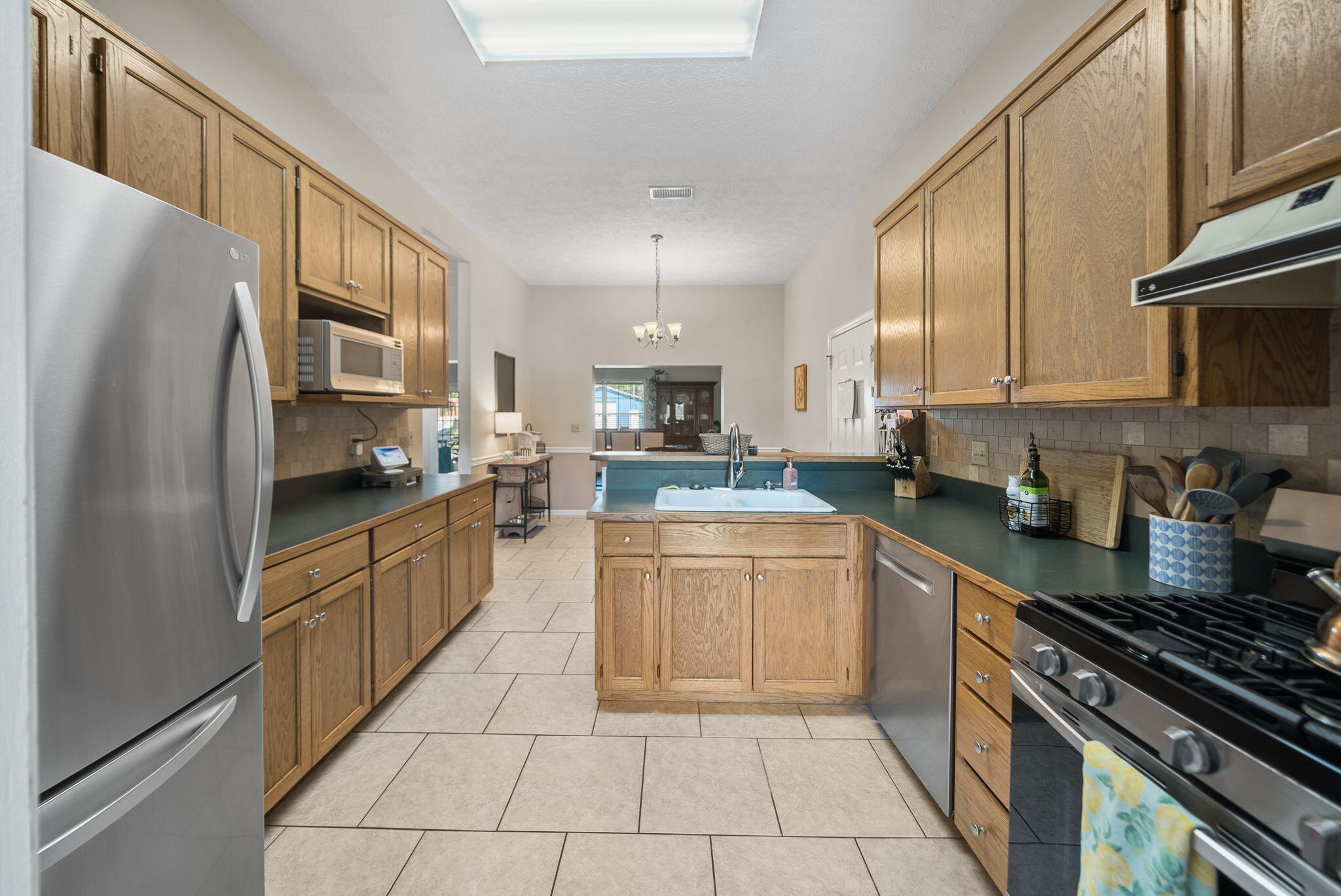 NO RECORDED SUBDIVISION - Residential