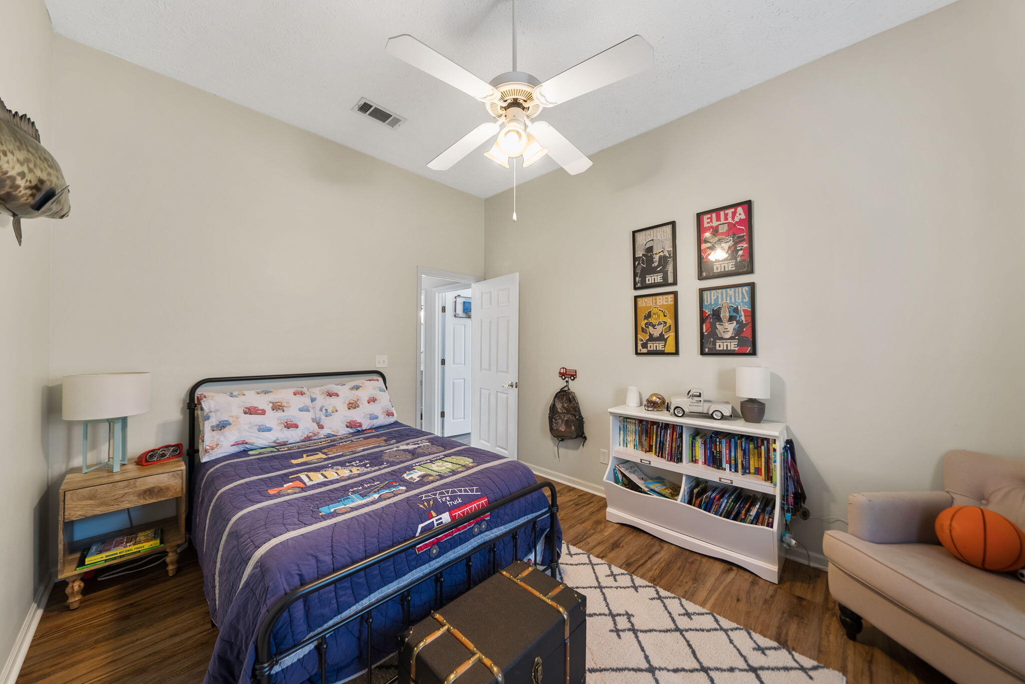 NO RECORDED SUBDIVISION - Residential
