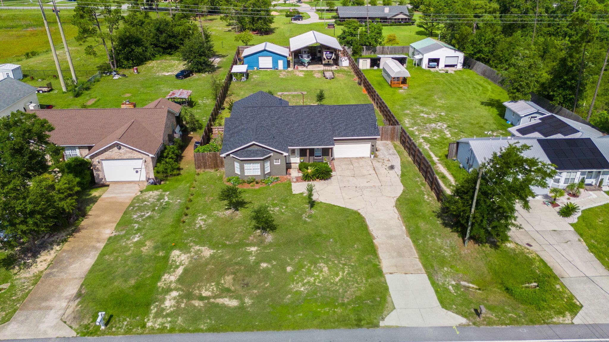 NO RECORDED SUBDIVISION - Residential