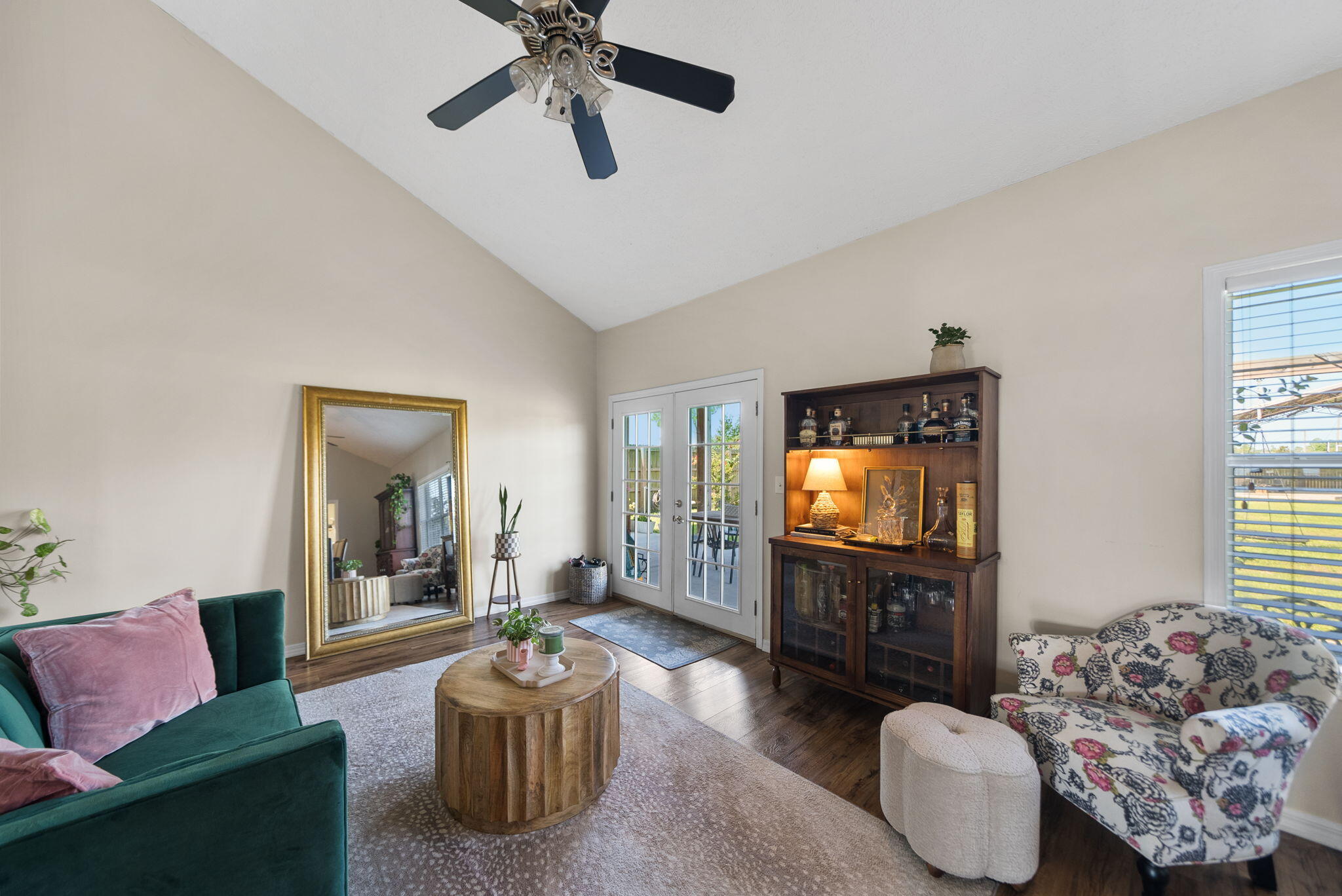 NO RECORDED SUBDIVISION - Residential