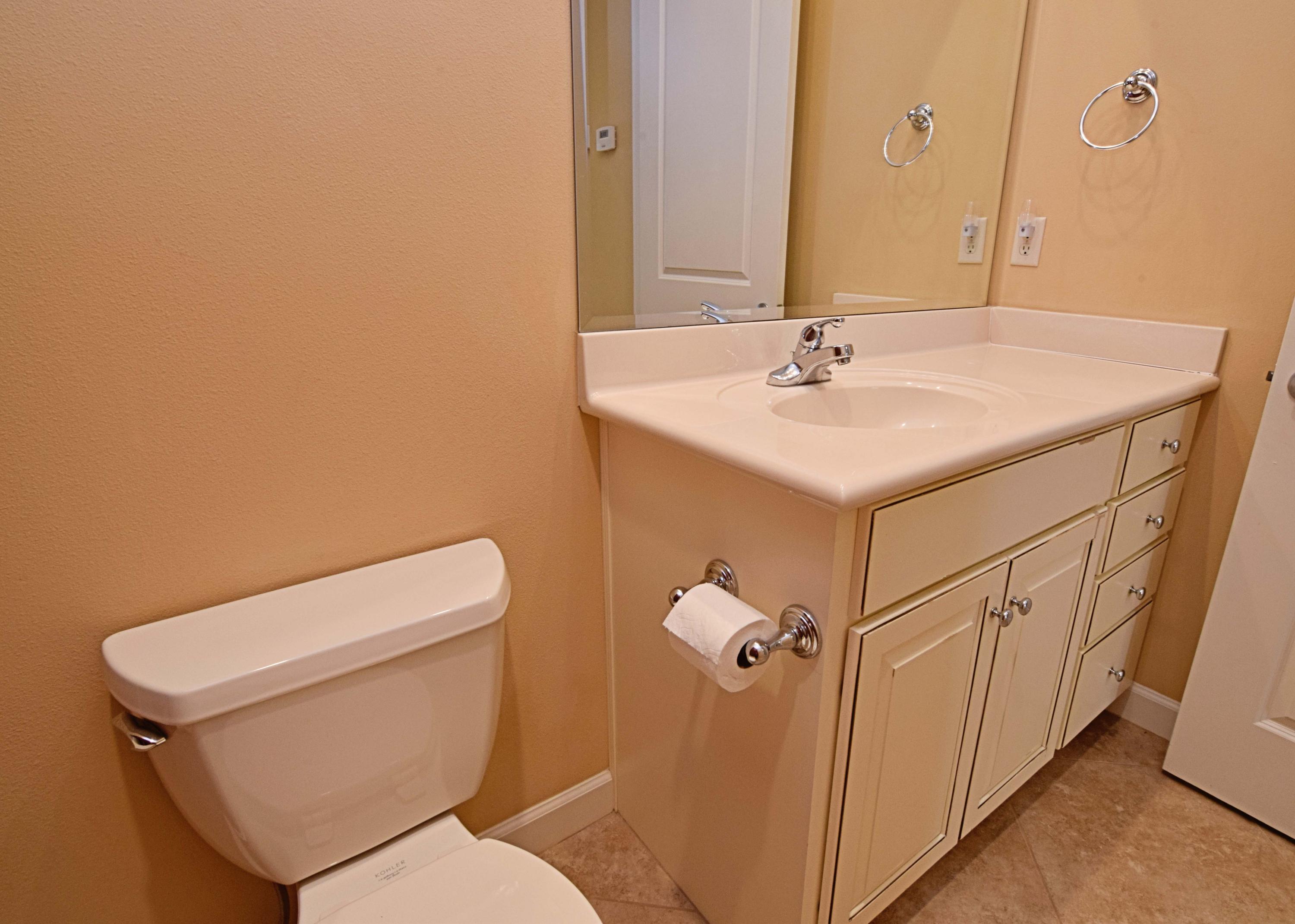 MARINA LANDING - Residential