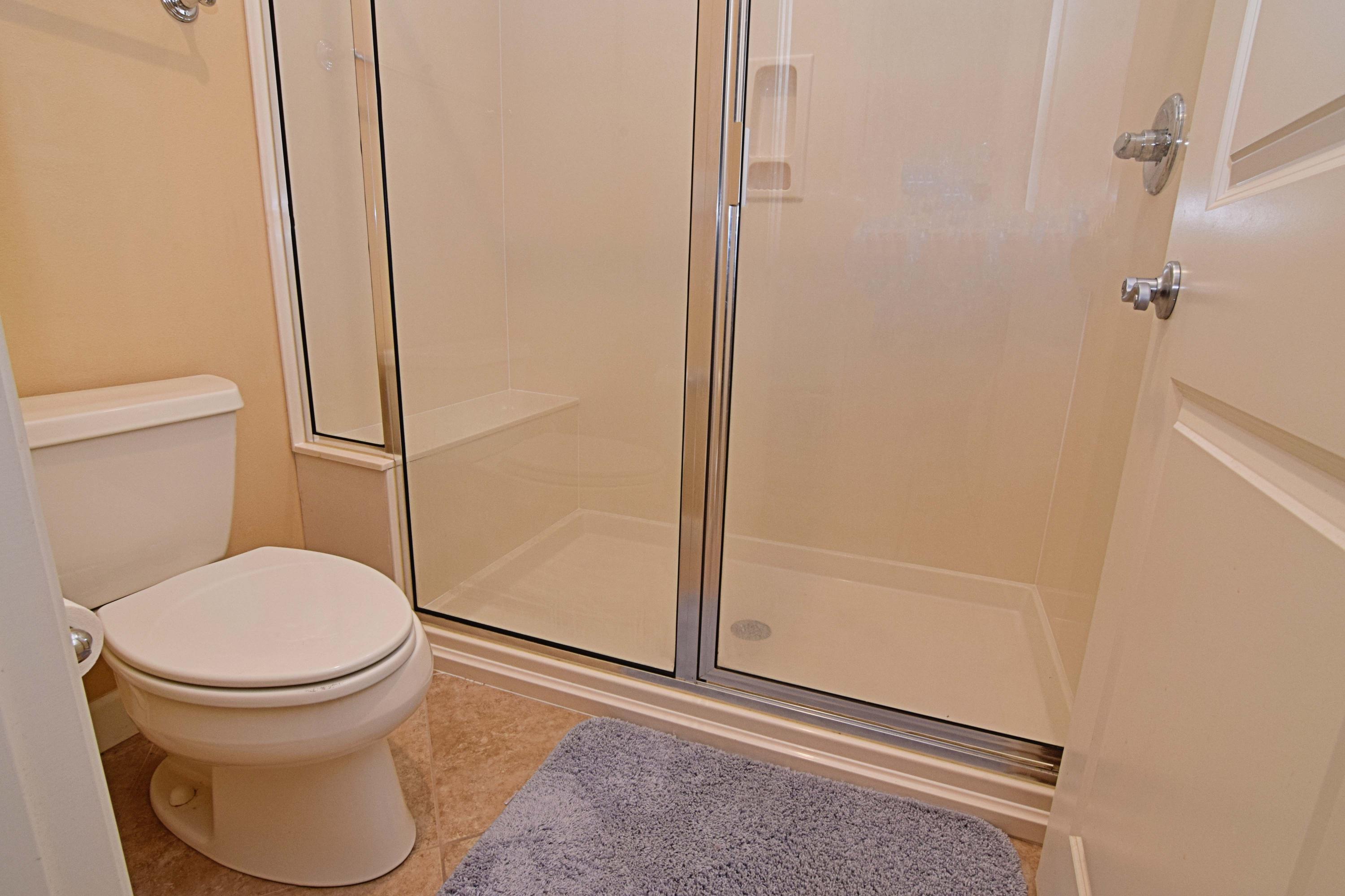 MARINA LANDING - Residential