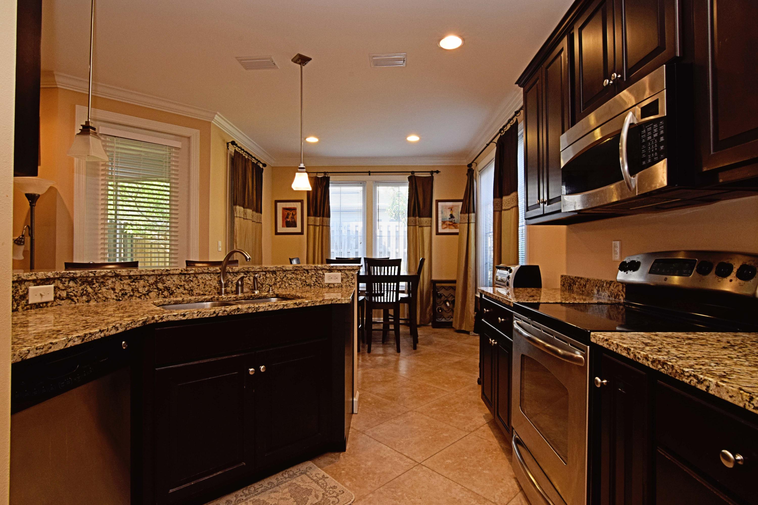 MARINA LANDING - Residential