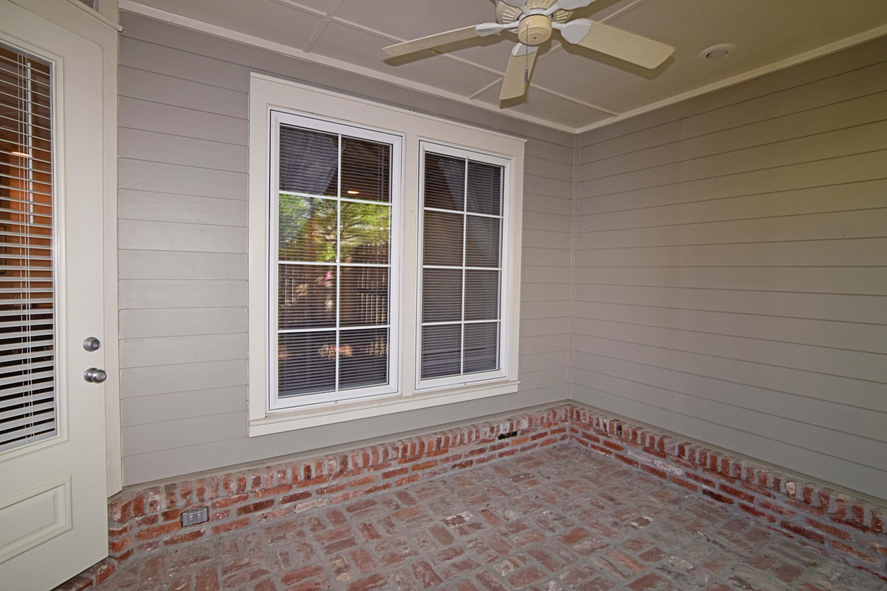 MARINA LANDING - Residential