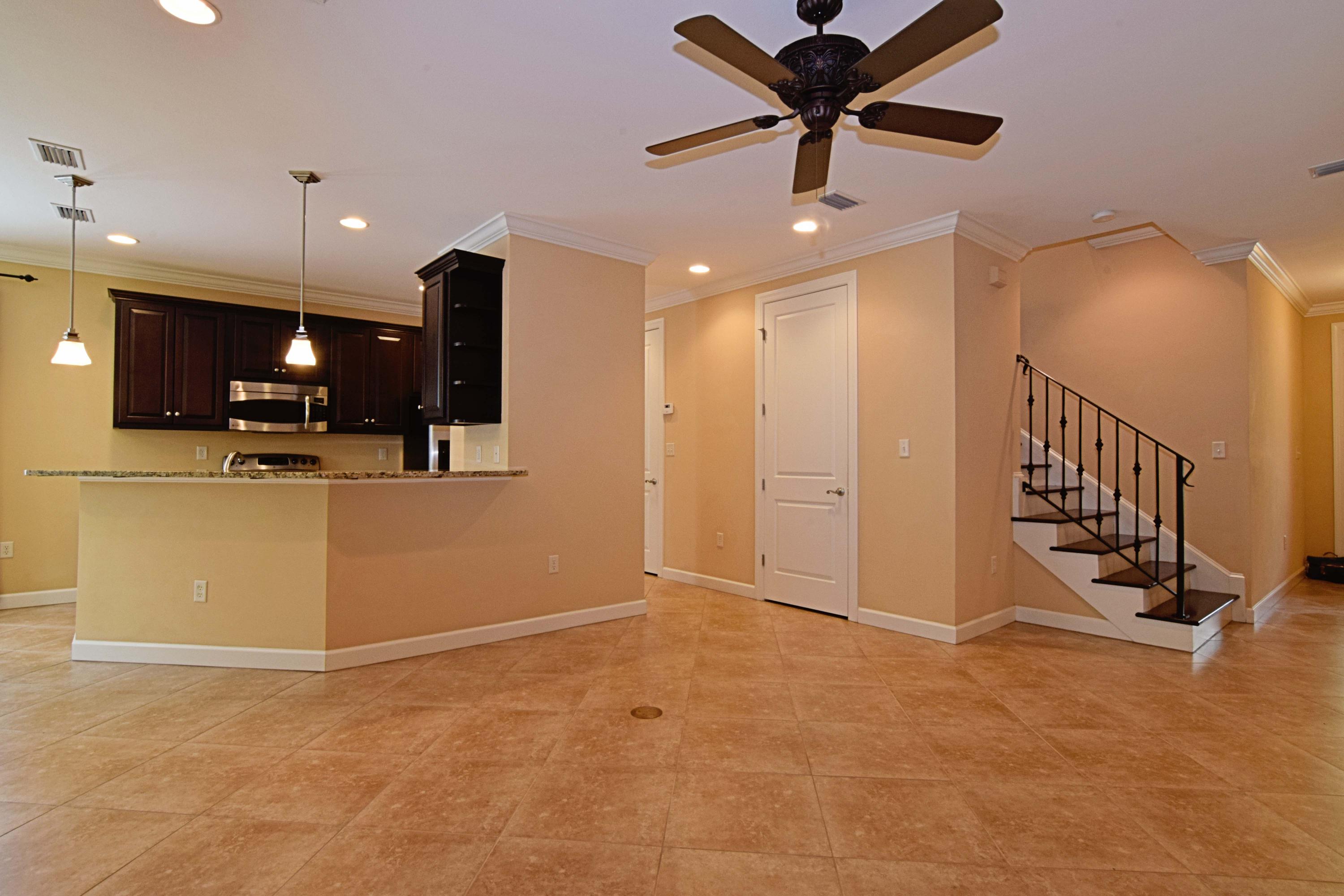 MARINA LANDING - Residential