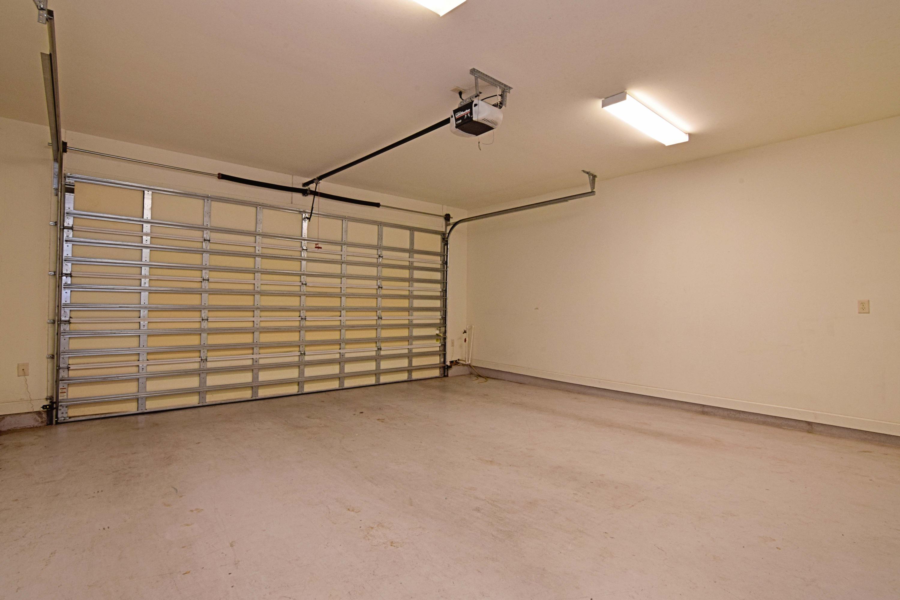 MARINA LANDING - Residential