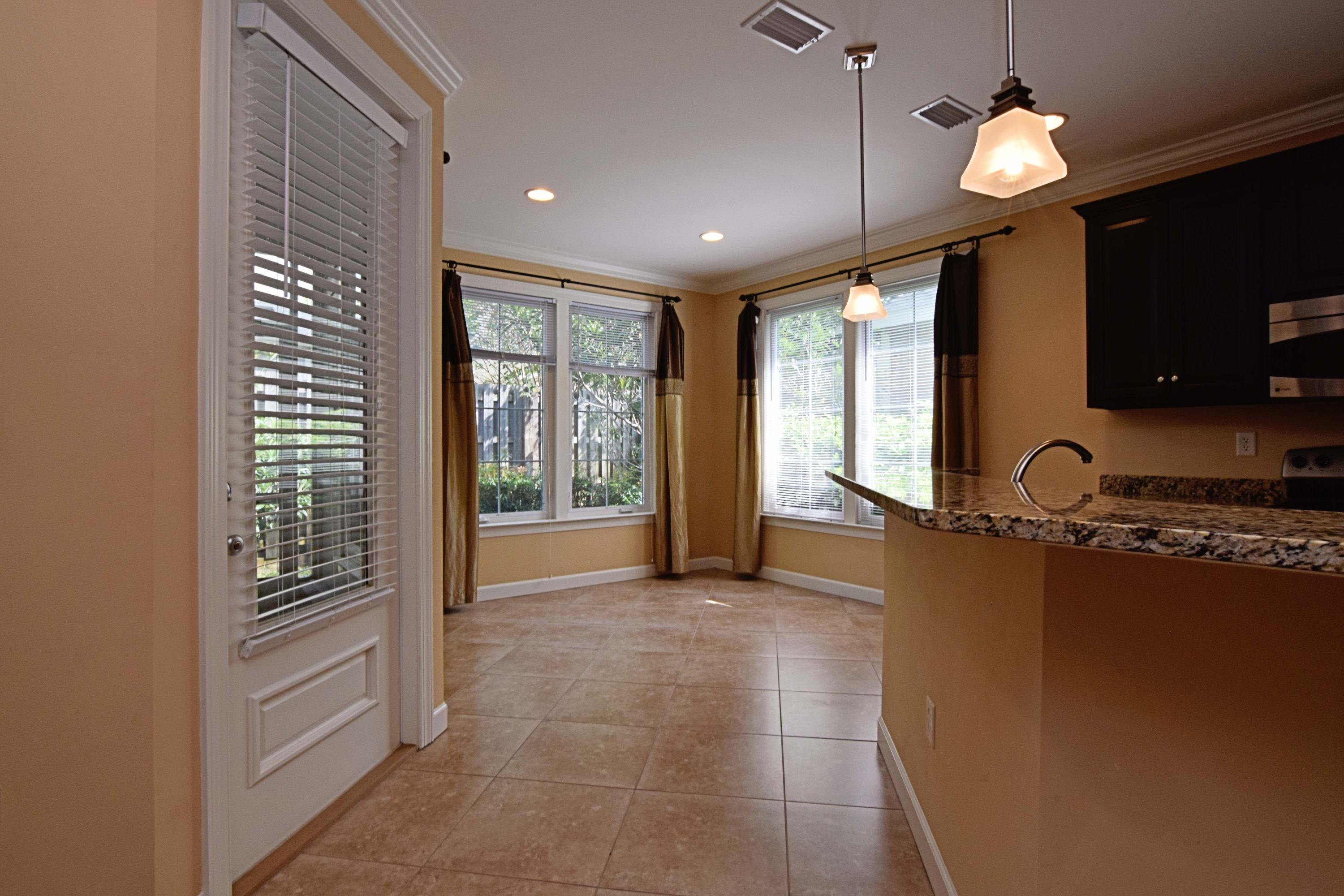 MARINA LANDING - Residential