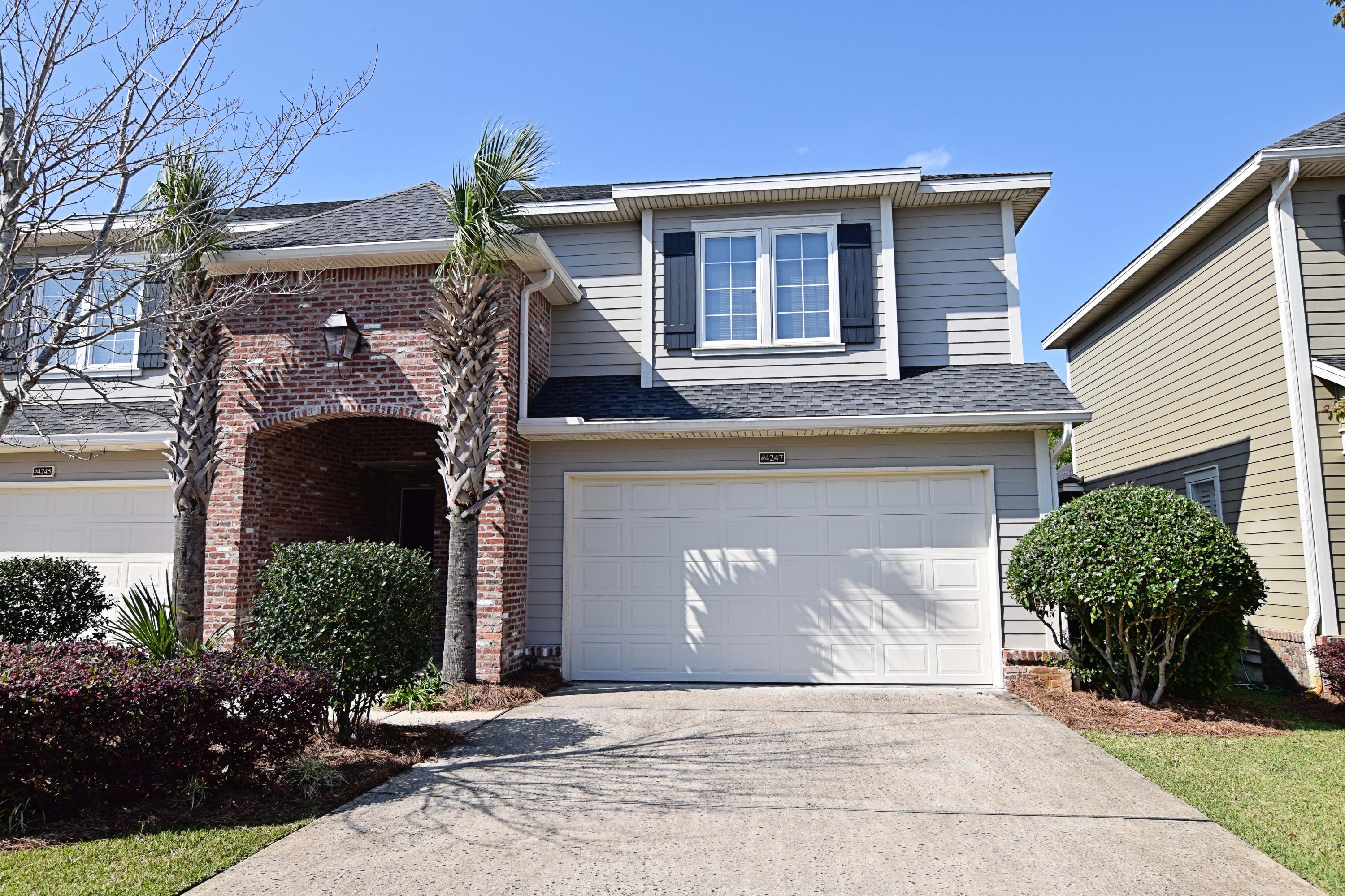 MARINA LANDING - Residential