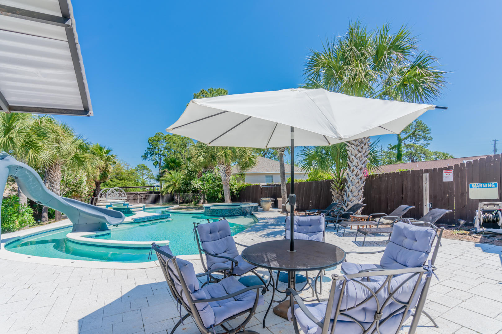 HOLIDAY BEACH UNIT 16 - Residential