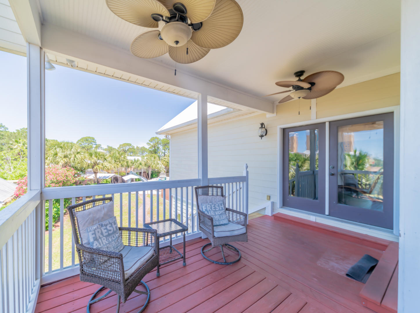 HOLIDAY BEACH UNIT 16 - Residential