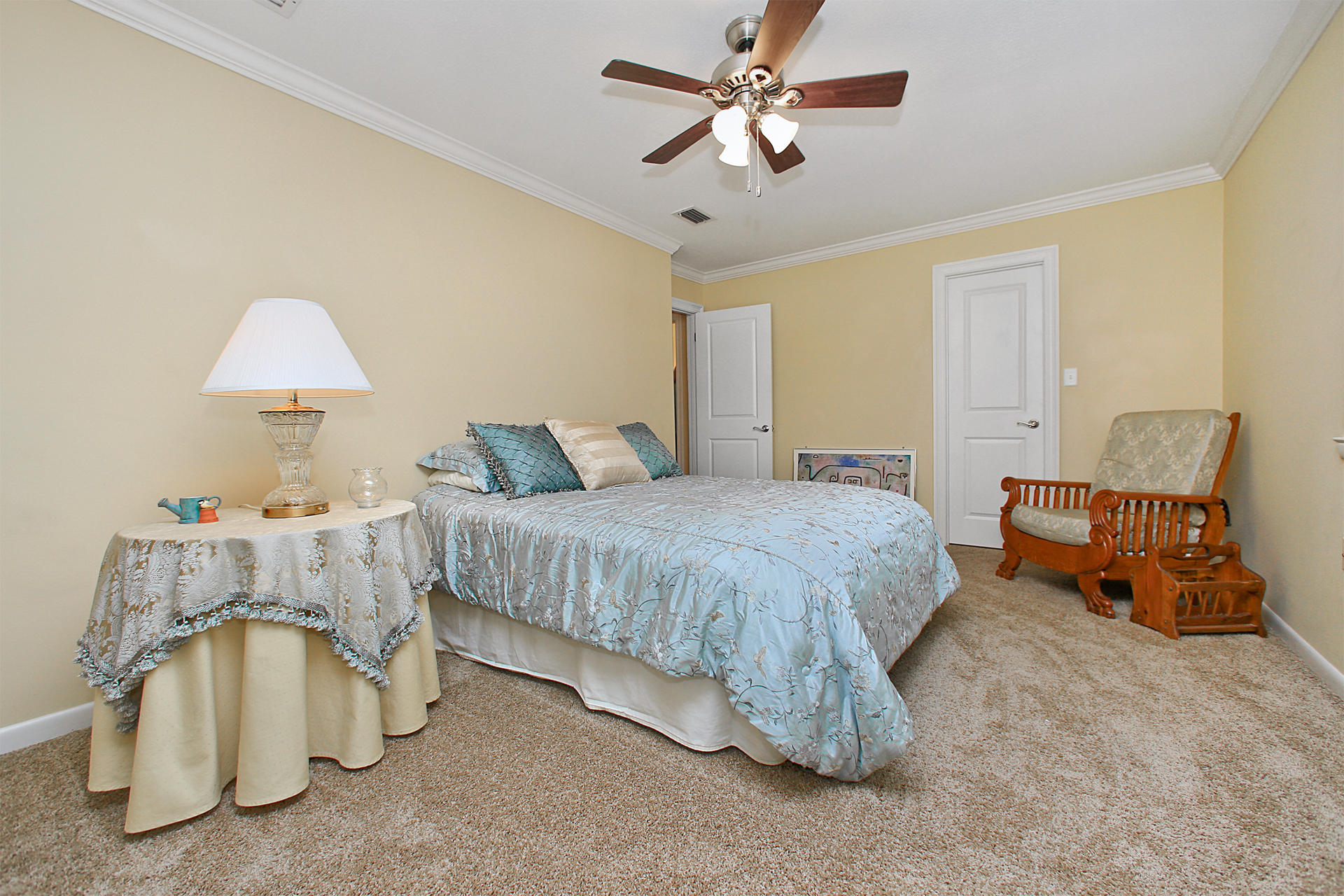 LAKE LORRAINE ESTATES 3 - Residential