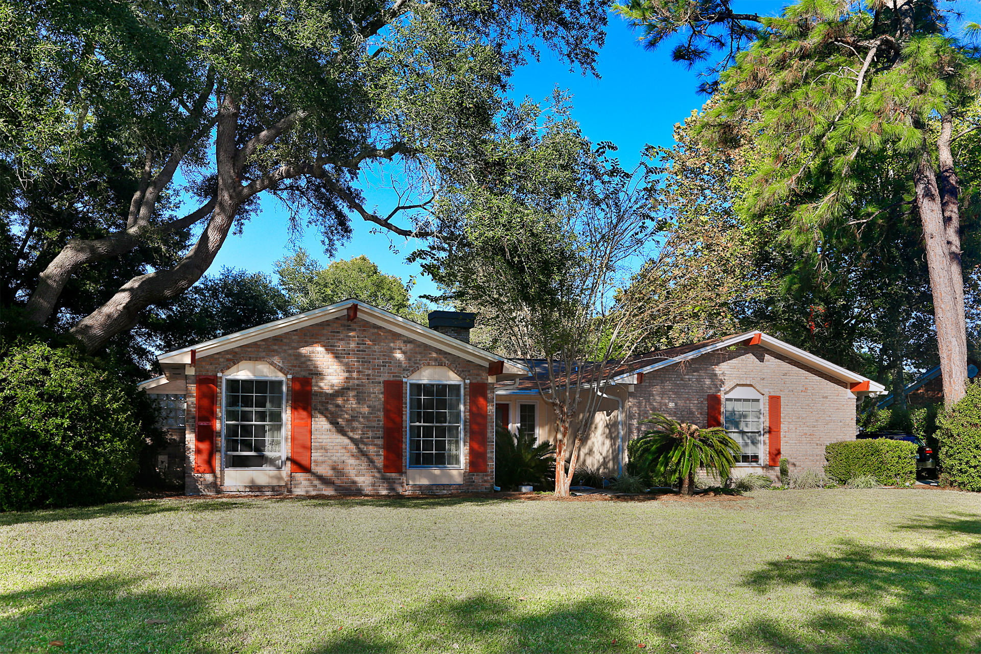 LAKE LORRAINE ESTATES 3 - Residential