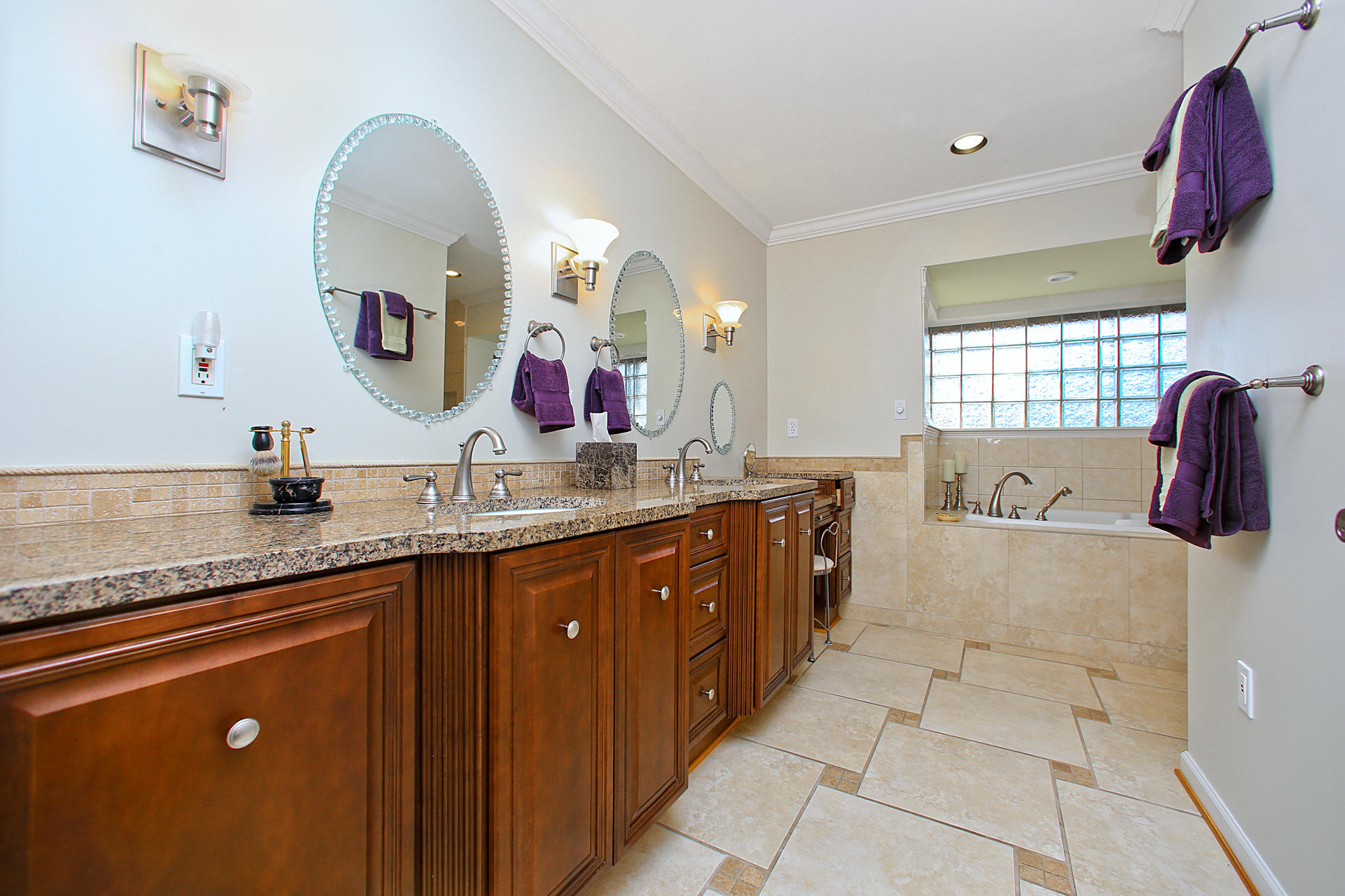 LAKE LORRAINE ESTATES 3 - Residential