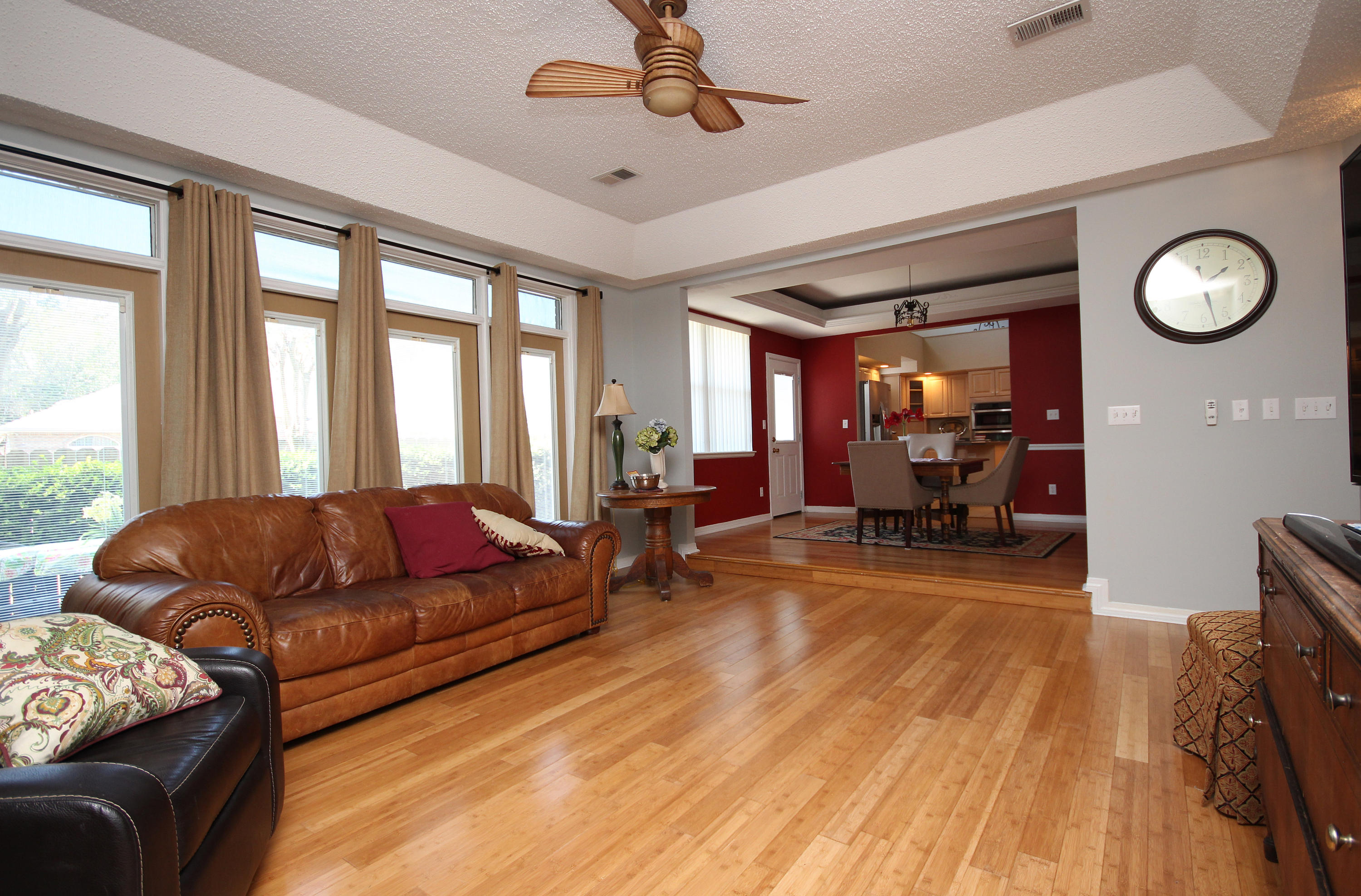 ISLANDVIEW BEACH - Residential