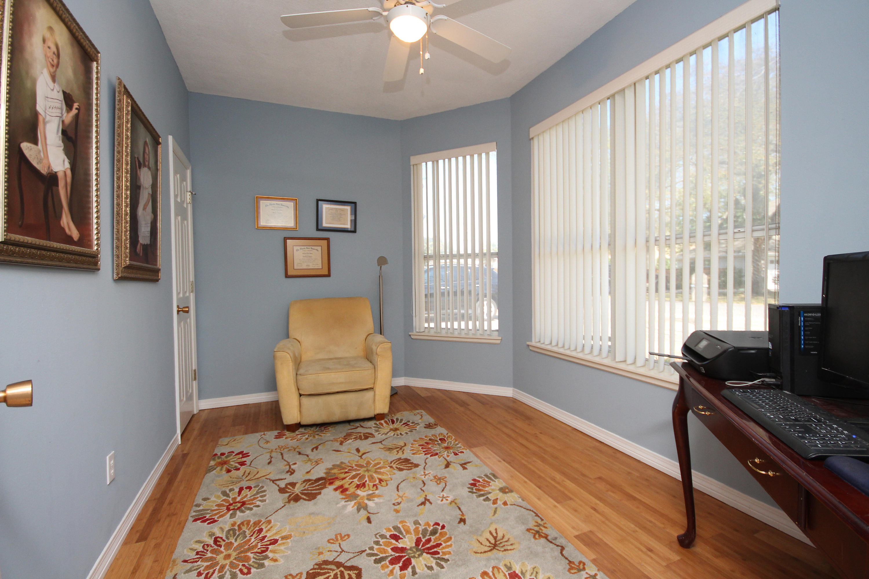 ISLANDVIEW BEACH - Residential