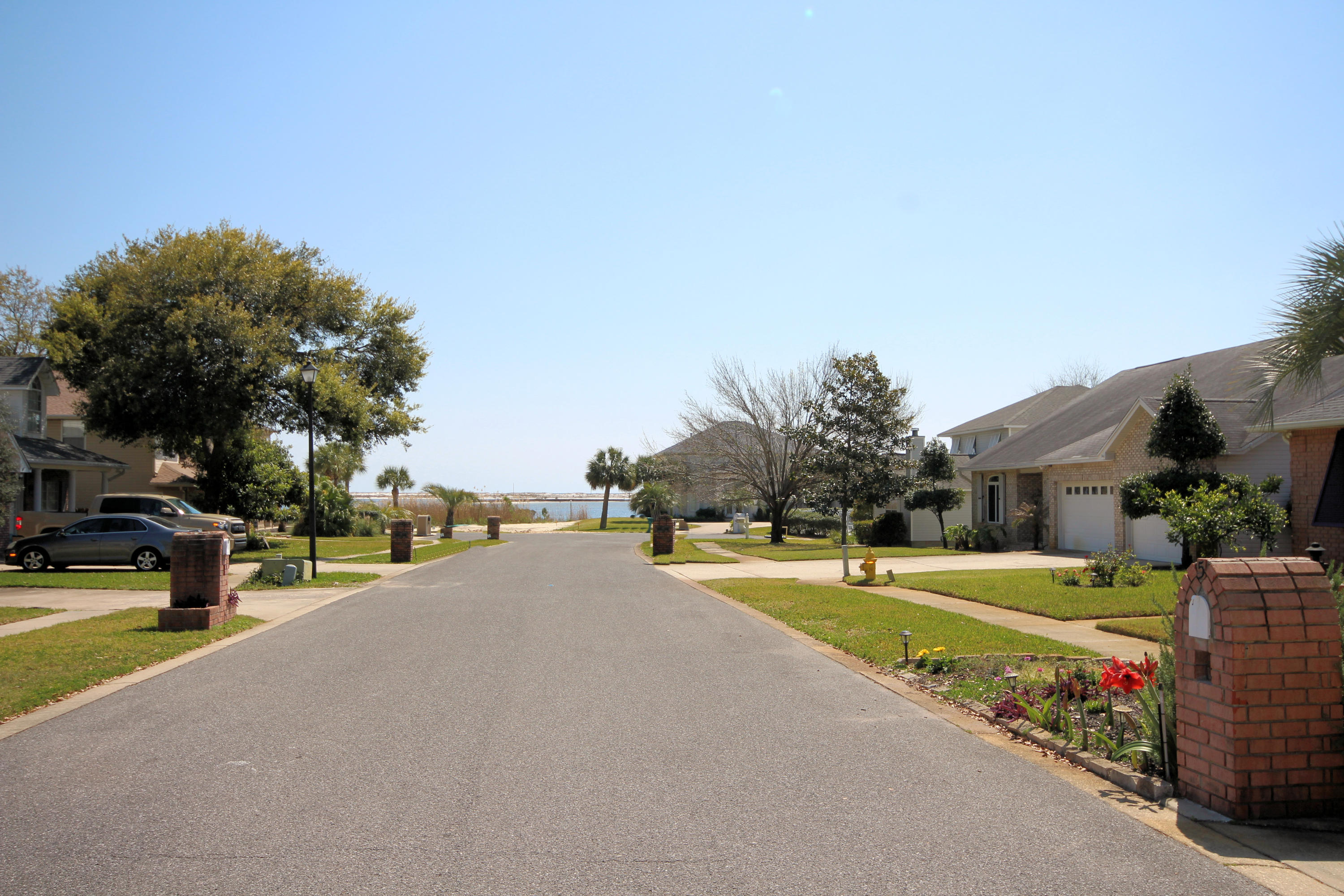 ISLANDVIEW BEACH - Residential