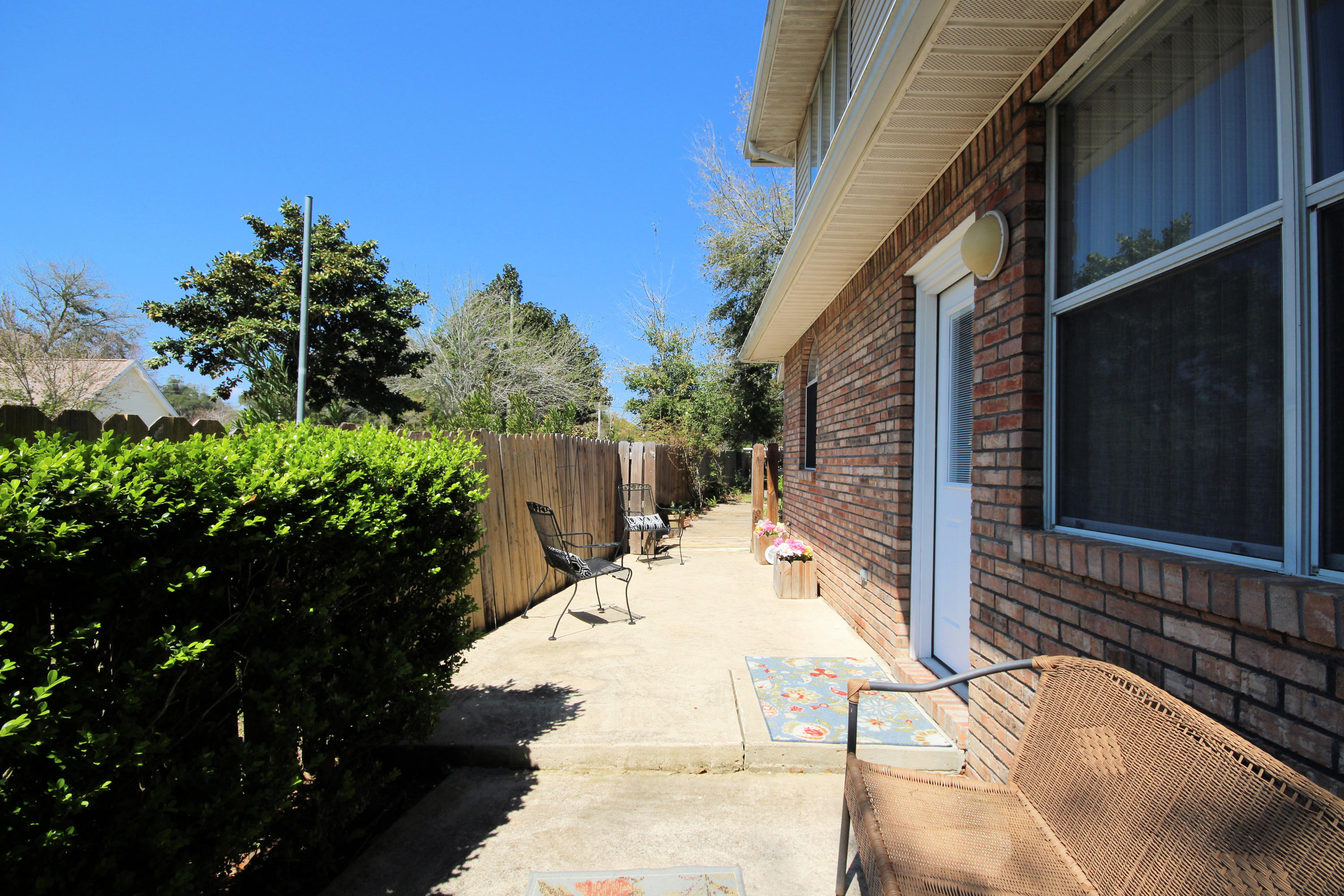 ISLANDVIEW BEACH - Residential