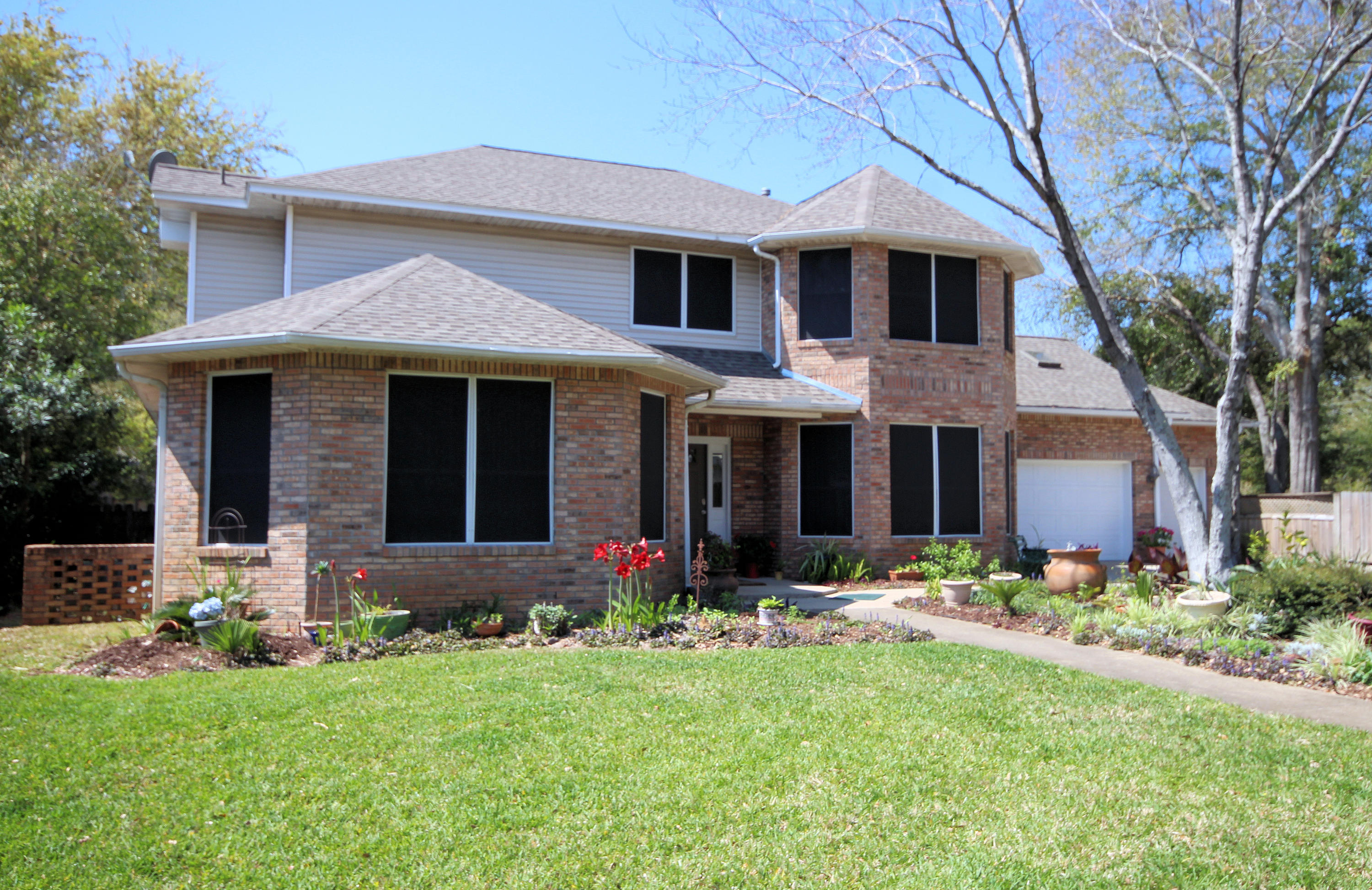 ISLANDVIEW BEACH - Residential