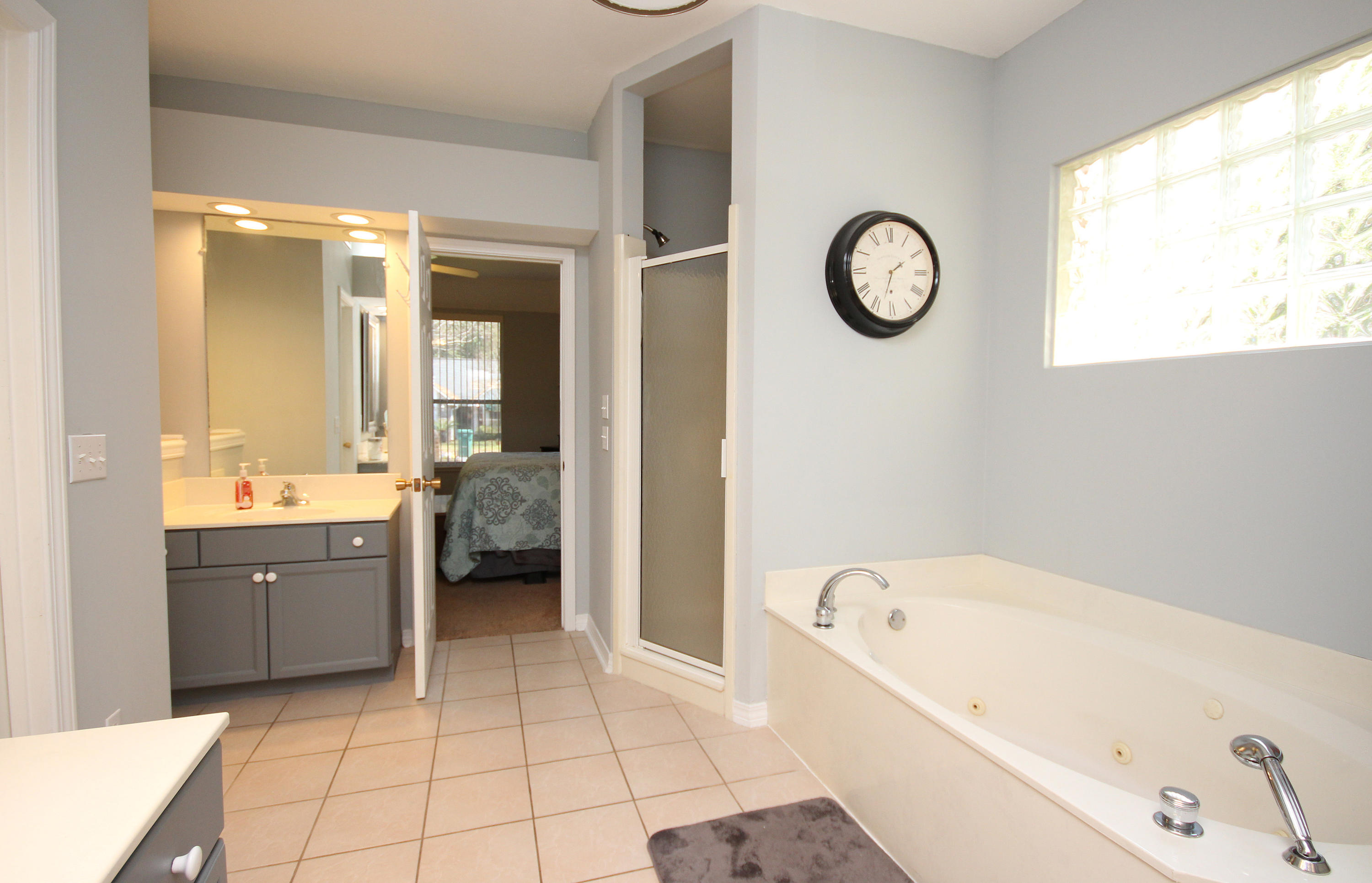 ISLANDVIEW BEACH - Residential