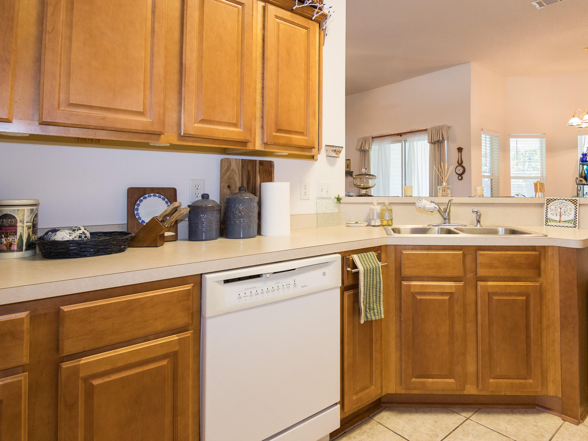 SHADOW OAK S/D - Residential