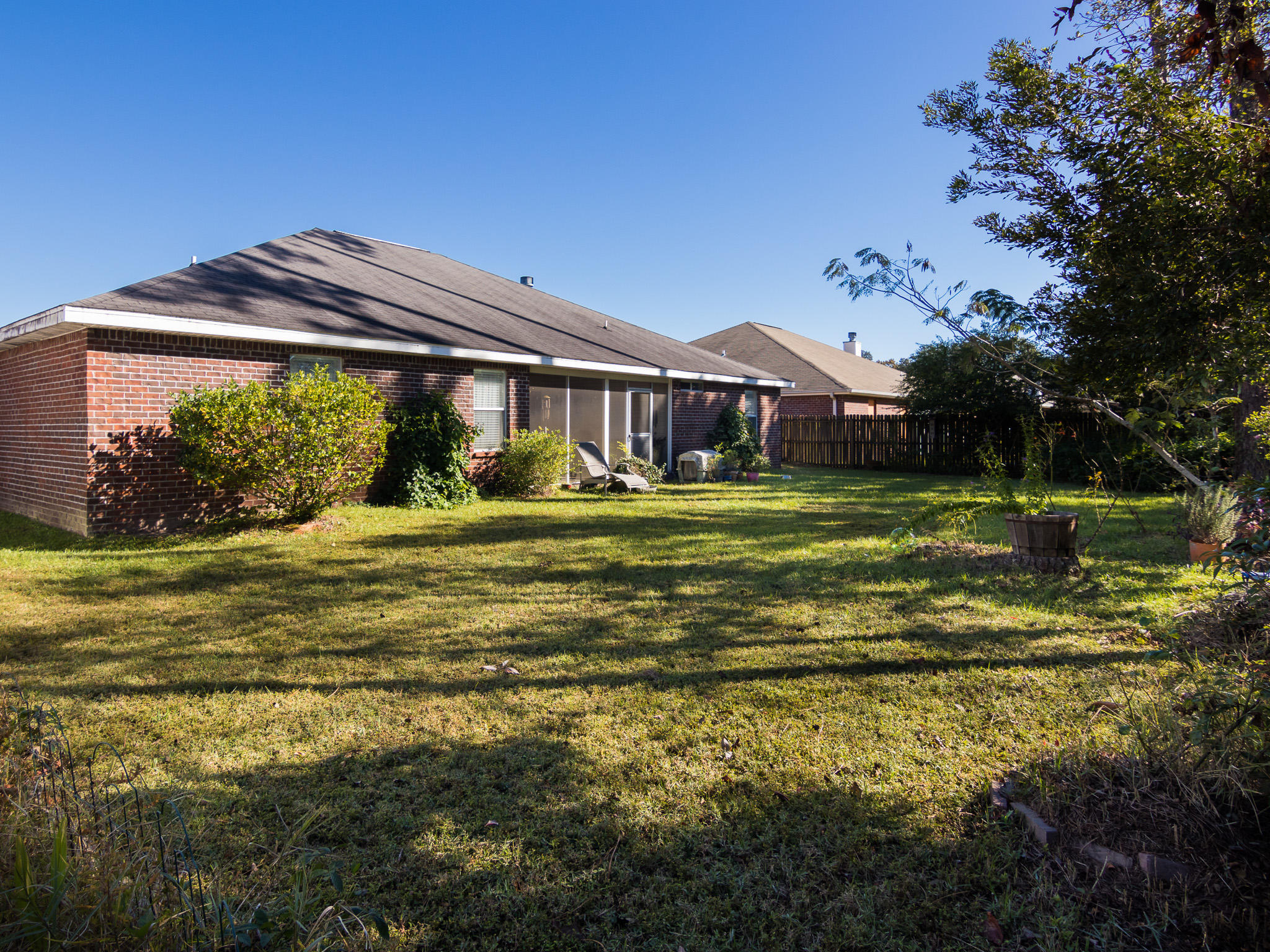 SHADOW OAK S/D - Residential