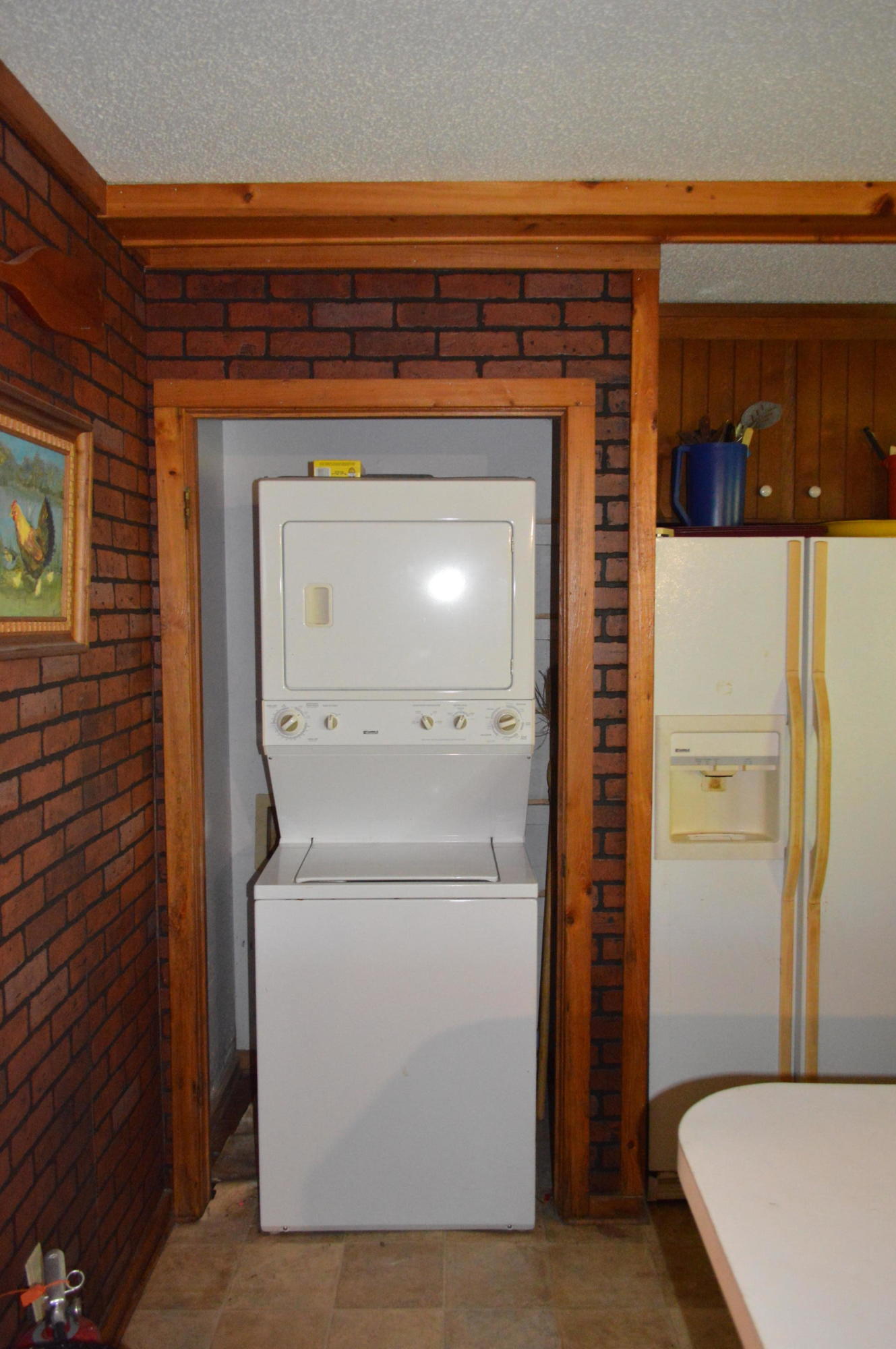 LOTS 8 & 9 BLK B VALLEY LANDING S/D PB 5-17 OR 269-55 - Residential